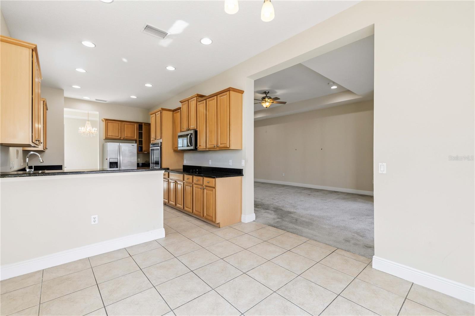 Image 19 of 47 For 3736 Summerwind Circle