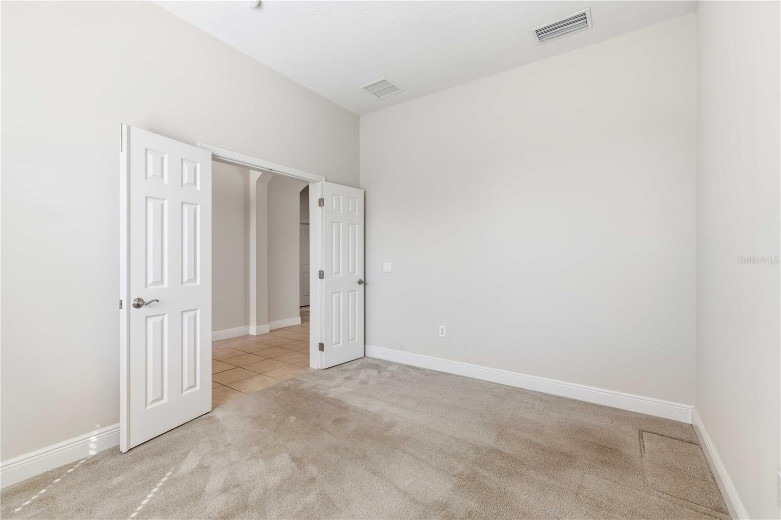 Image 31 of 47 For 3736 Summerwind Circle