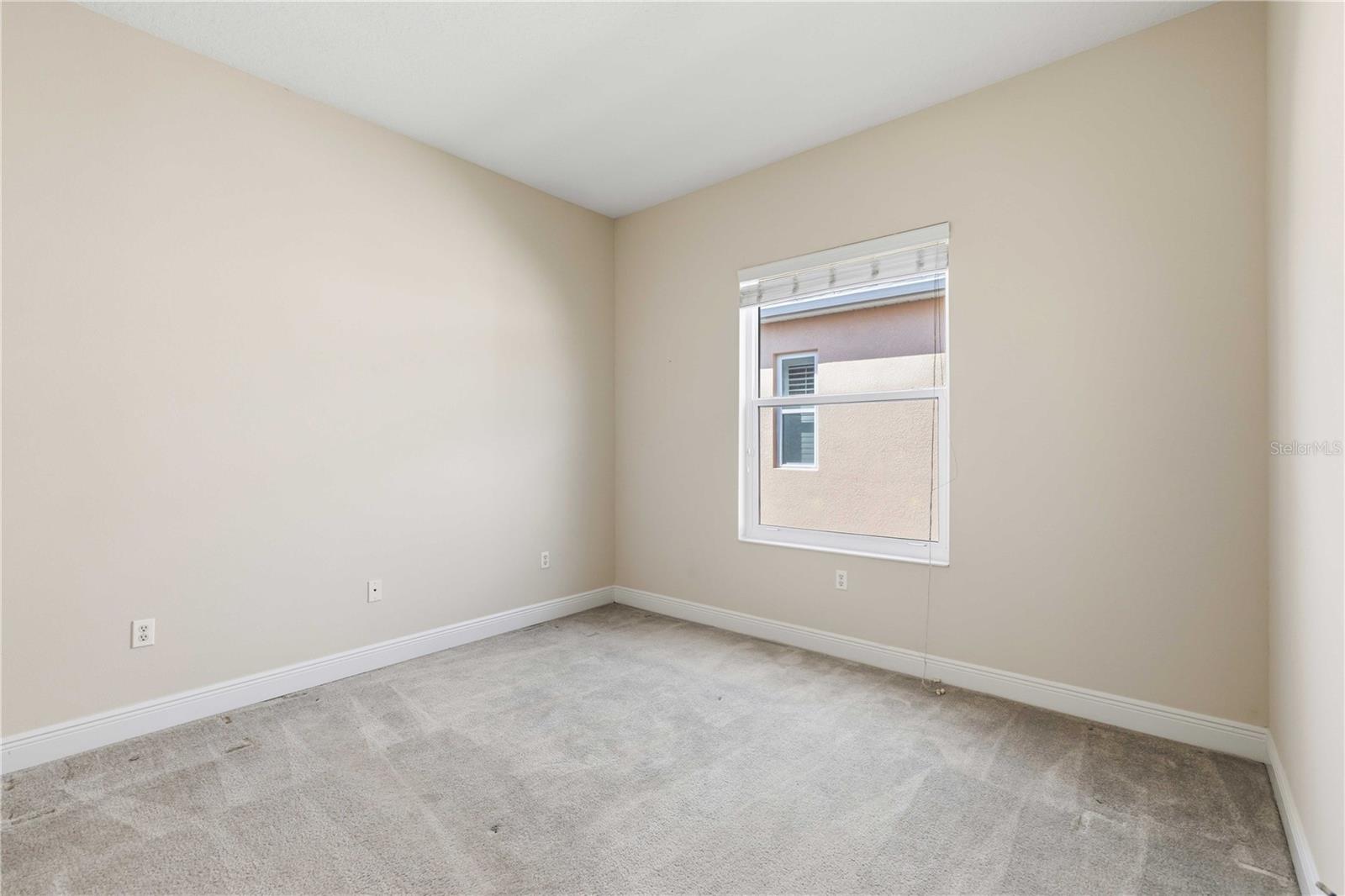 Image 34 of 47 For 3736 Summerwind Circle