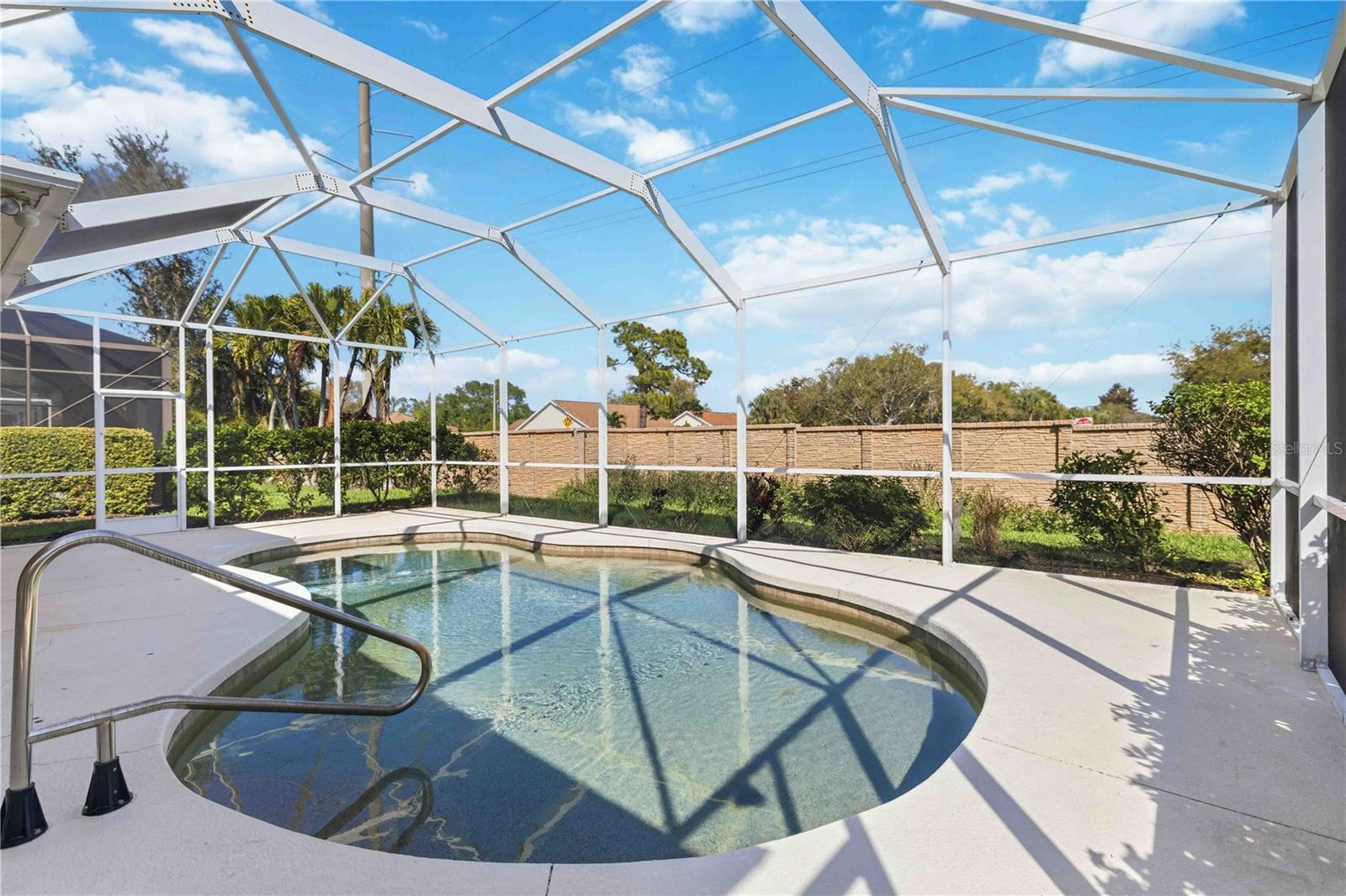 Image 5 of 47 For 3736 Summerwind Circle