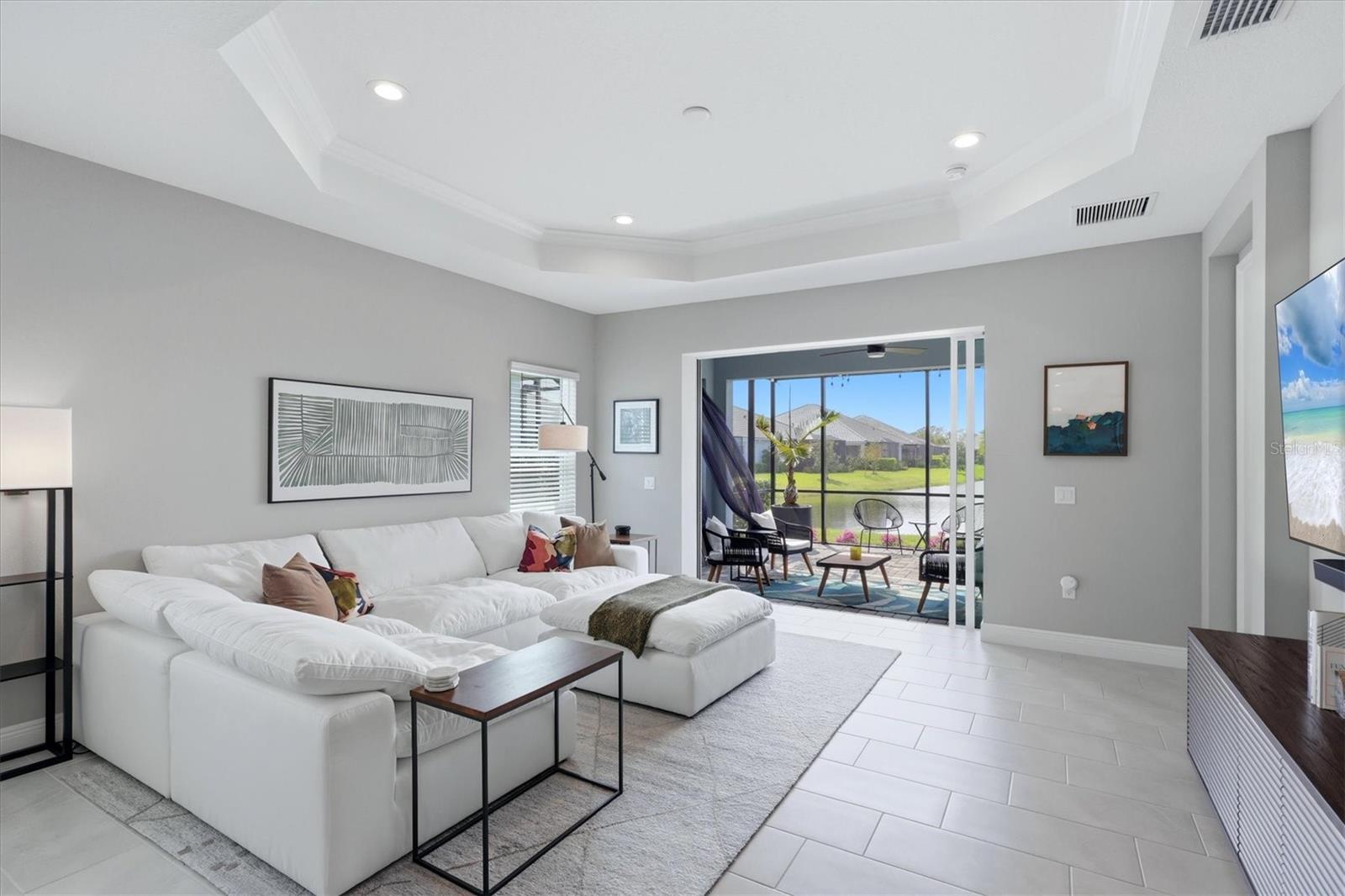 Image 13 of 82 For 12826 Seasong Terrace