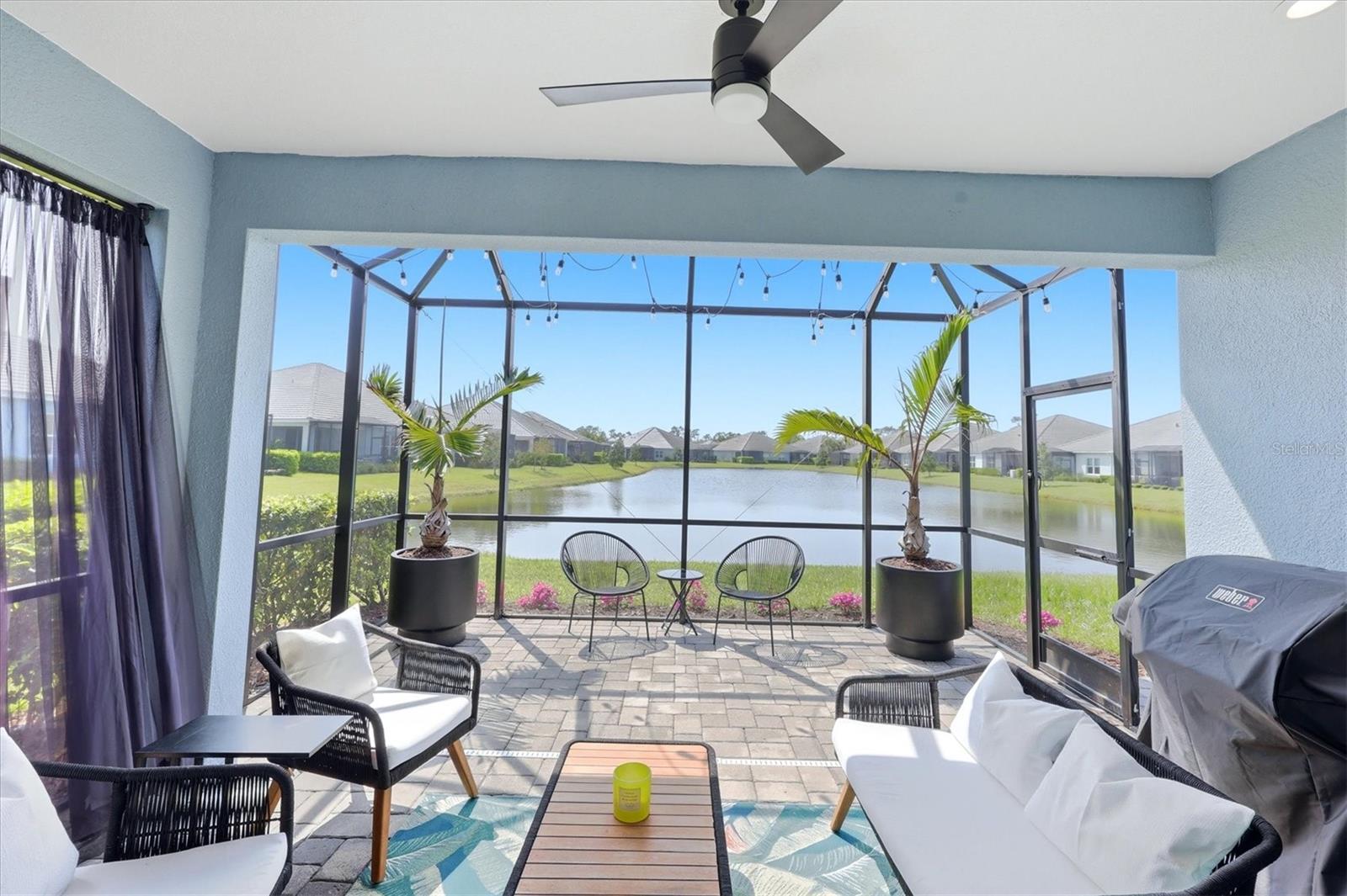 Image 3 of 82 For 12826 Seasong Terrace