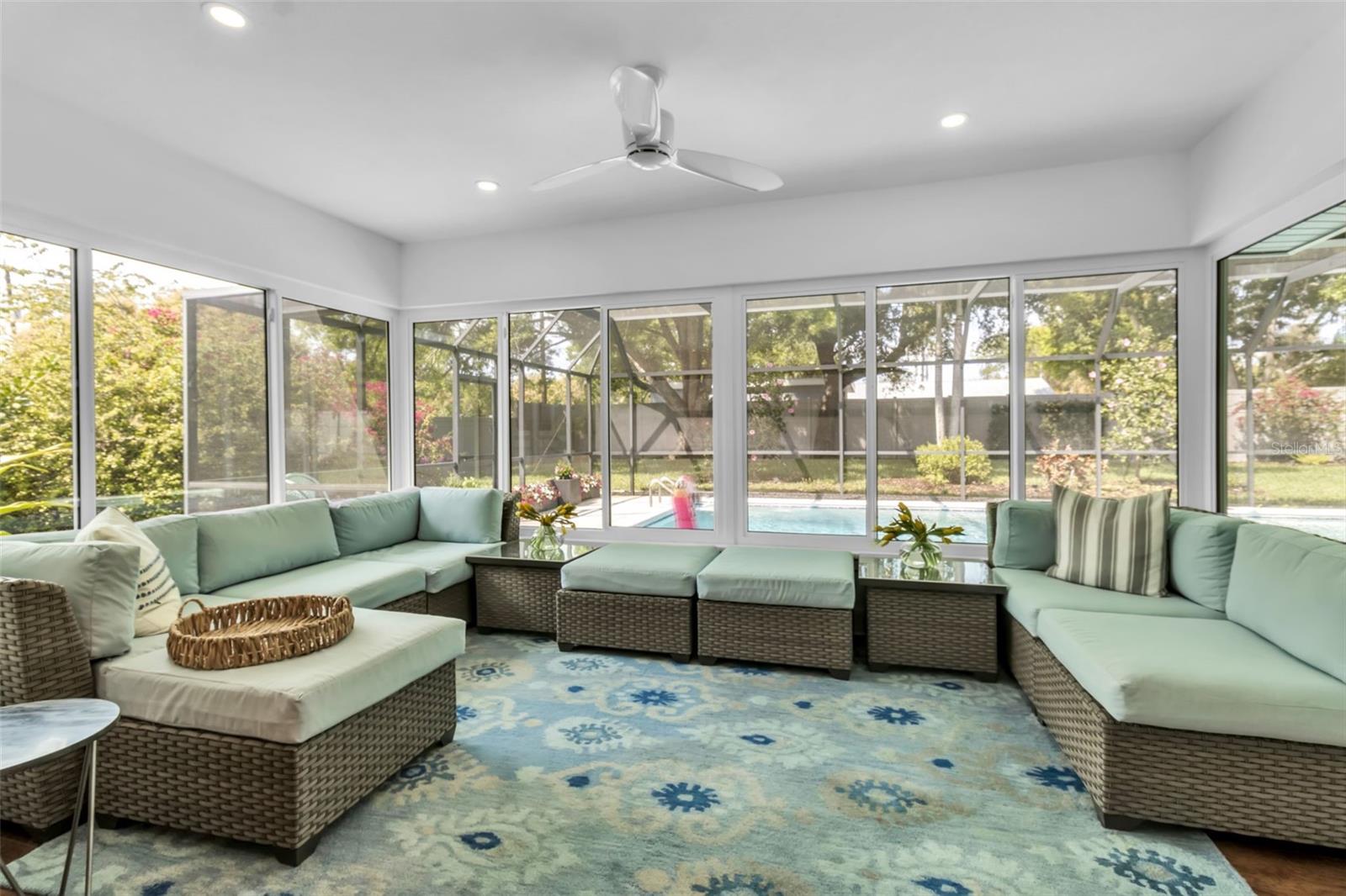 Image 13 of 63 For 2587 Ringling Boulevard