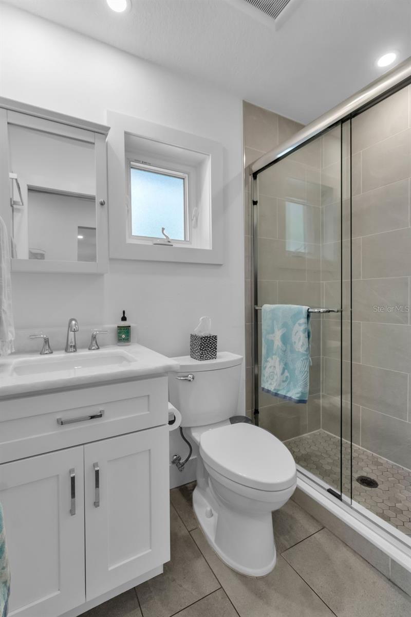 Image 32 of 63 For 2587 Ringling Boulevard