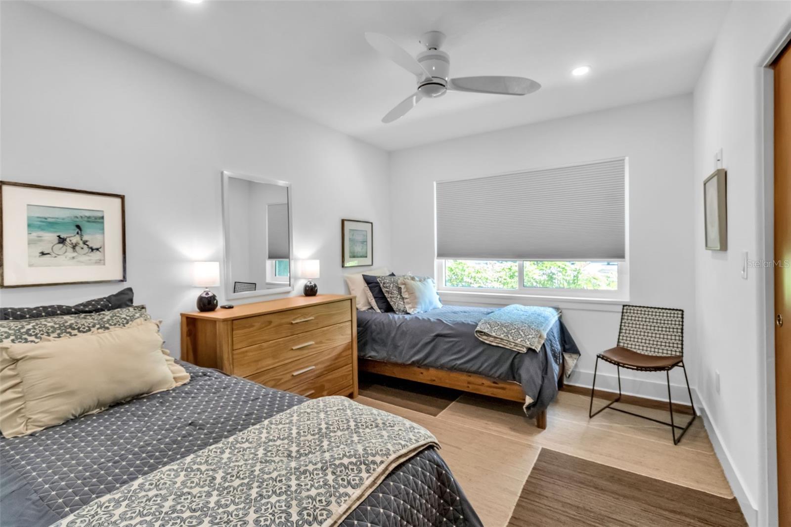 Image 38 of 63 For 2587 Ringling Boulevard