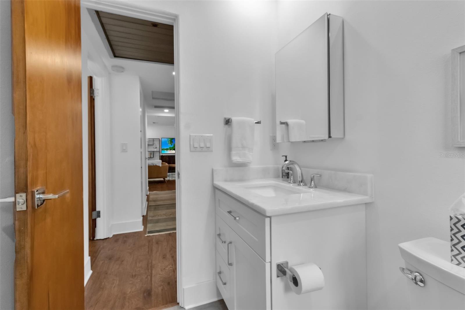 Image 41 of 63 For 2587 Ringling Boulevard