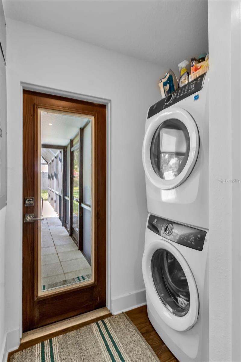 Image 42 of 63 For 2587 Ringling Boulevard