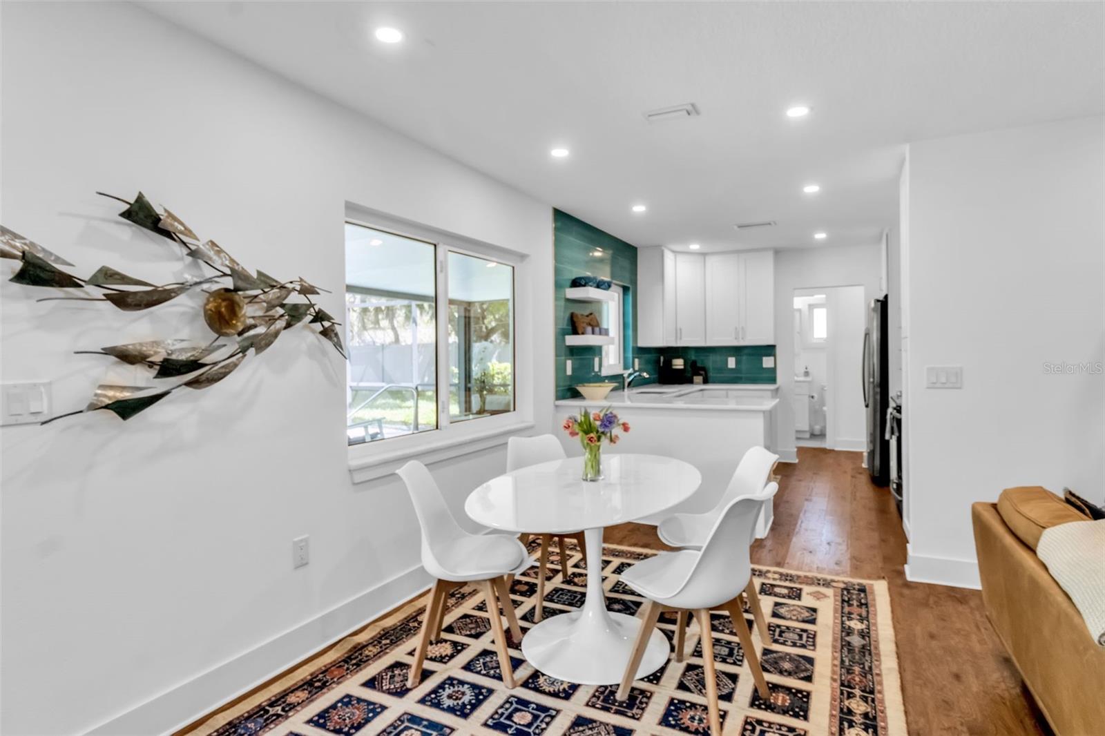 Image 8 of 63 For 2587 Ringling Boulevard