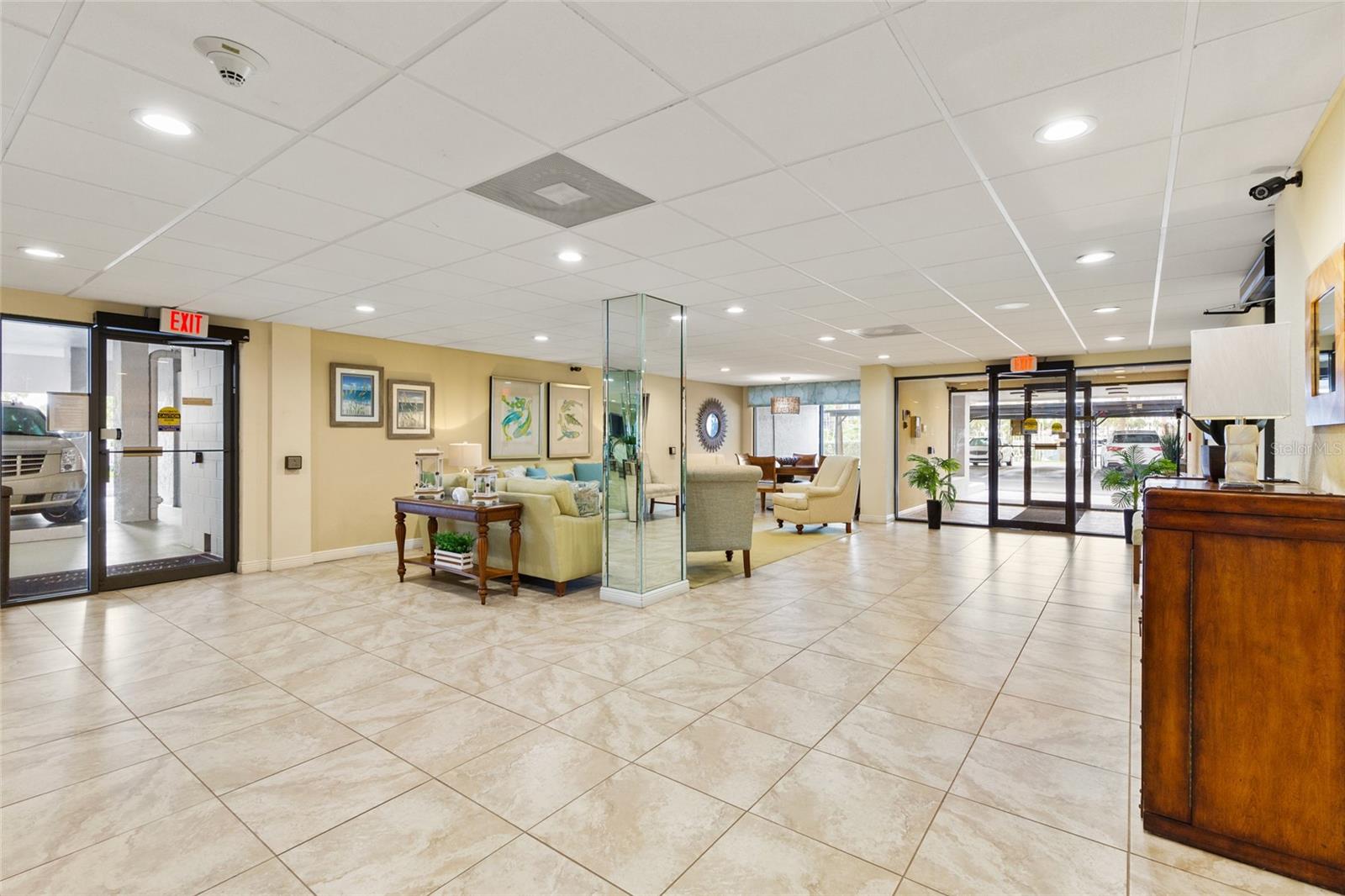 Image 13 of 24 For 1651 Sand Key Estates Court 53