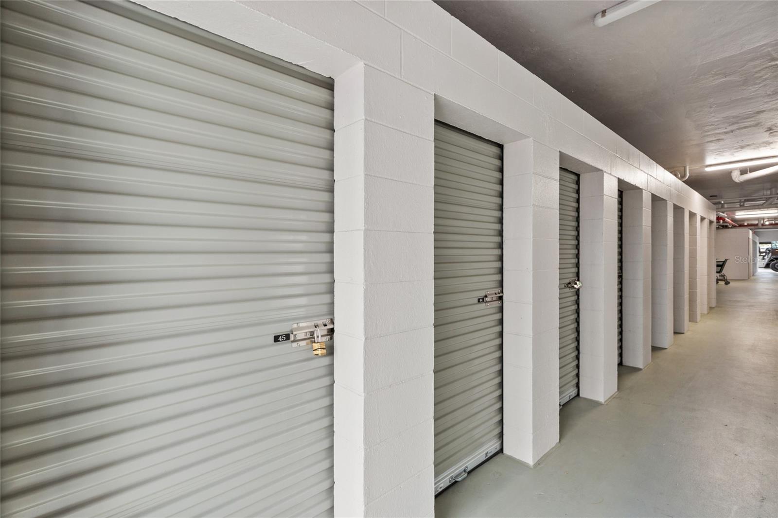 Image 16 of 24 For 1651 Sand Key Estates Court 53