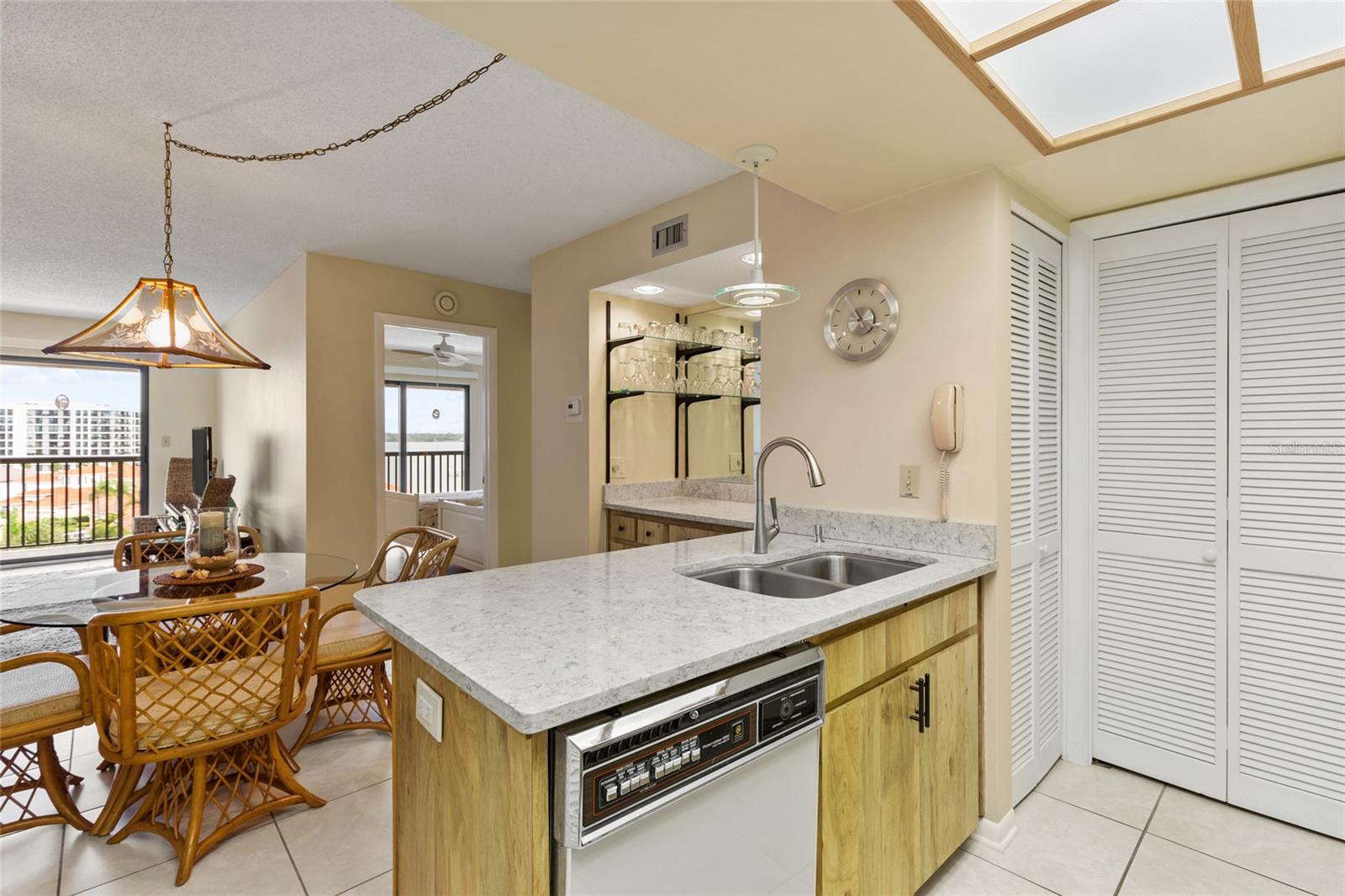 Image 4 of 24 For 1651 Sand Key Estates Court 53