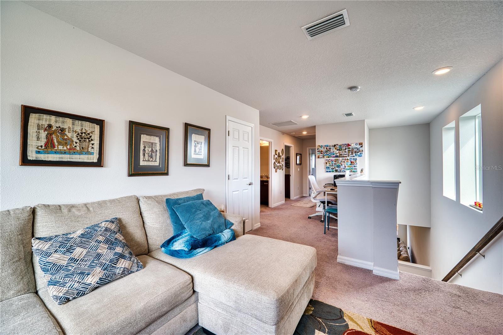 Image 18 of 40 For 6136 Voyagers Place