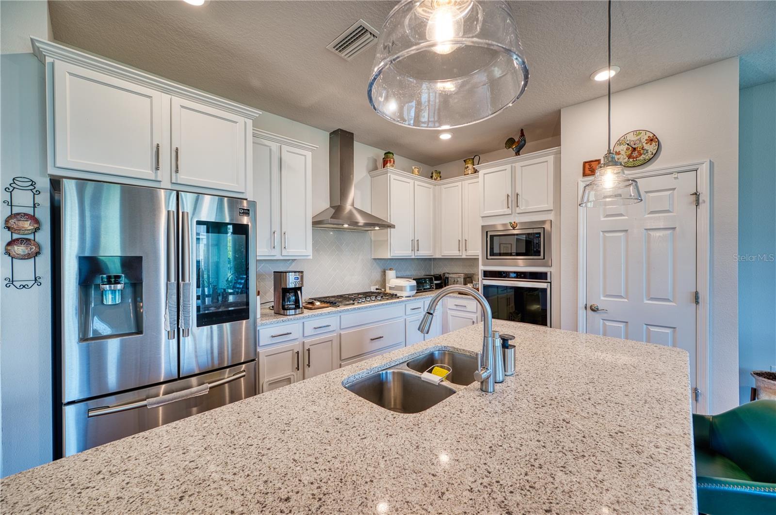 Image 9 of 40 For 6136 Voyagers Place