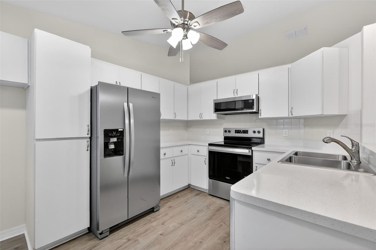 Image 10 of 23 For 10052 63rd Avenue