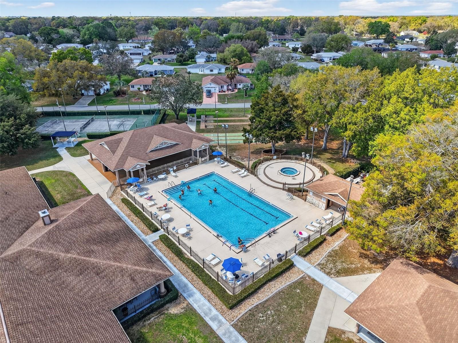 Image 22 of 23 For 10052 63rd Avenue