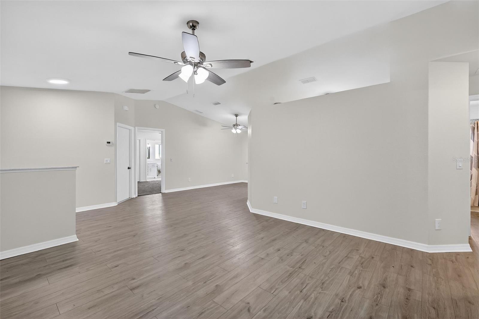 Image 6 of 23 For 10052 63rd Avenue