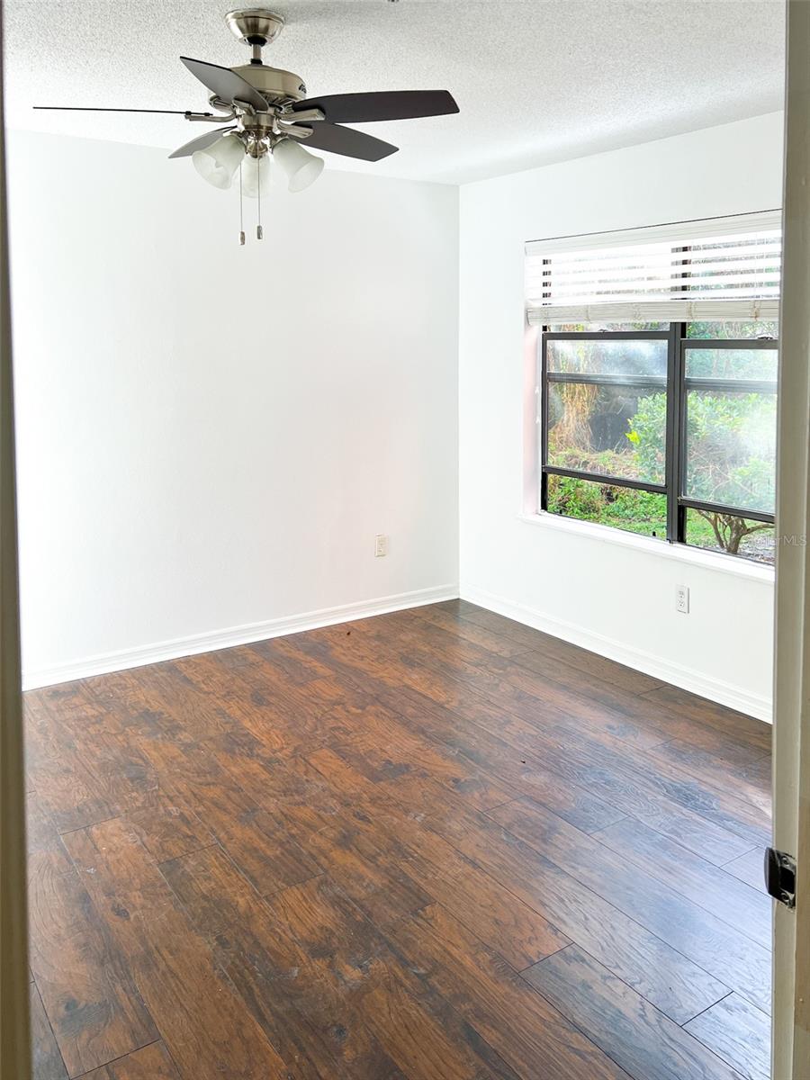 Image 13 of 20 For 11901 4th Street N 8102