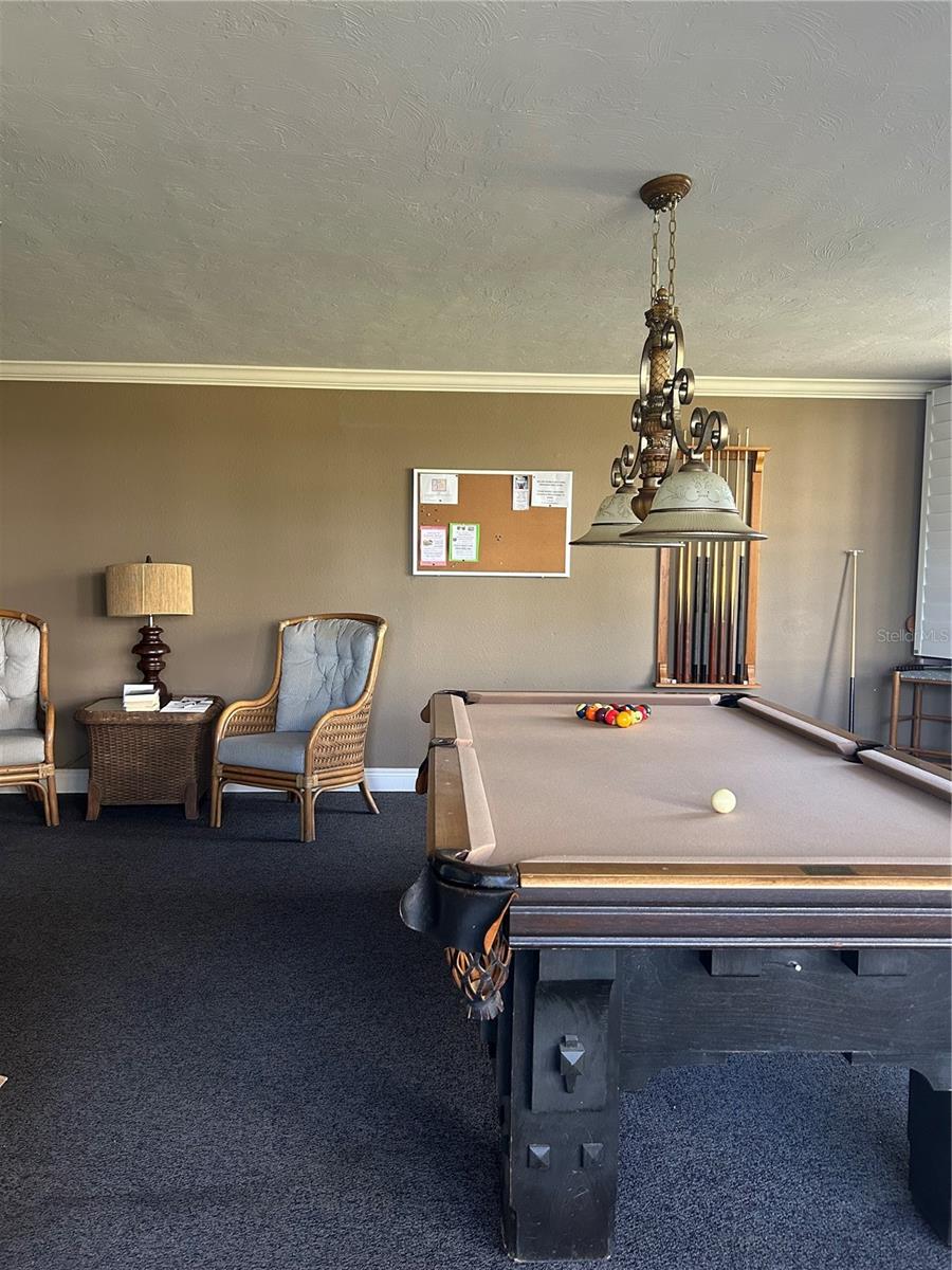 Image 37 of 55 For 8767 Midnight Pass Road 505f