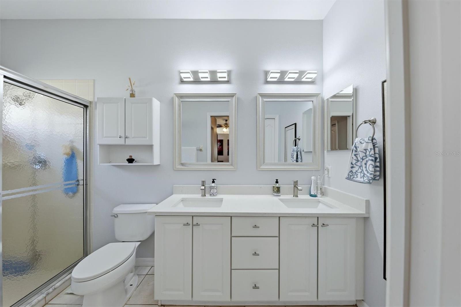 Image 22 of 36 For 6726 Country Club Lane