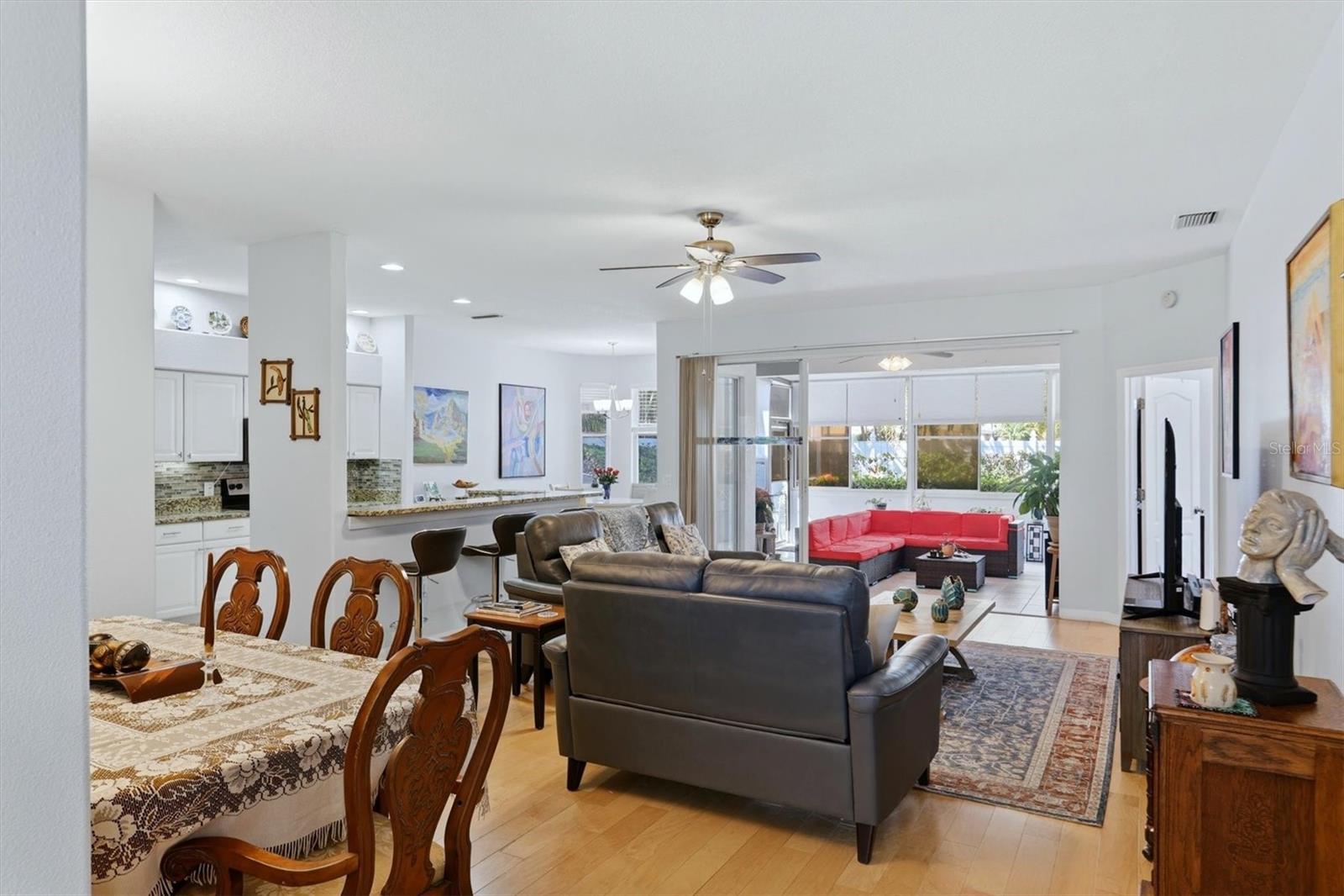 Image 6 of 36 For 6726 Country Club Lane