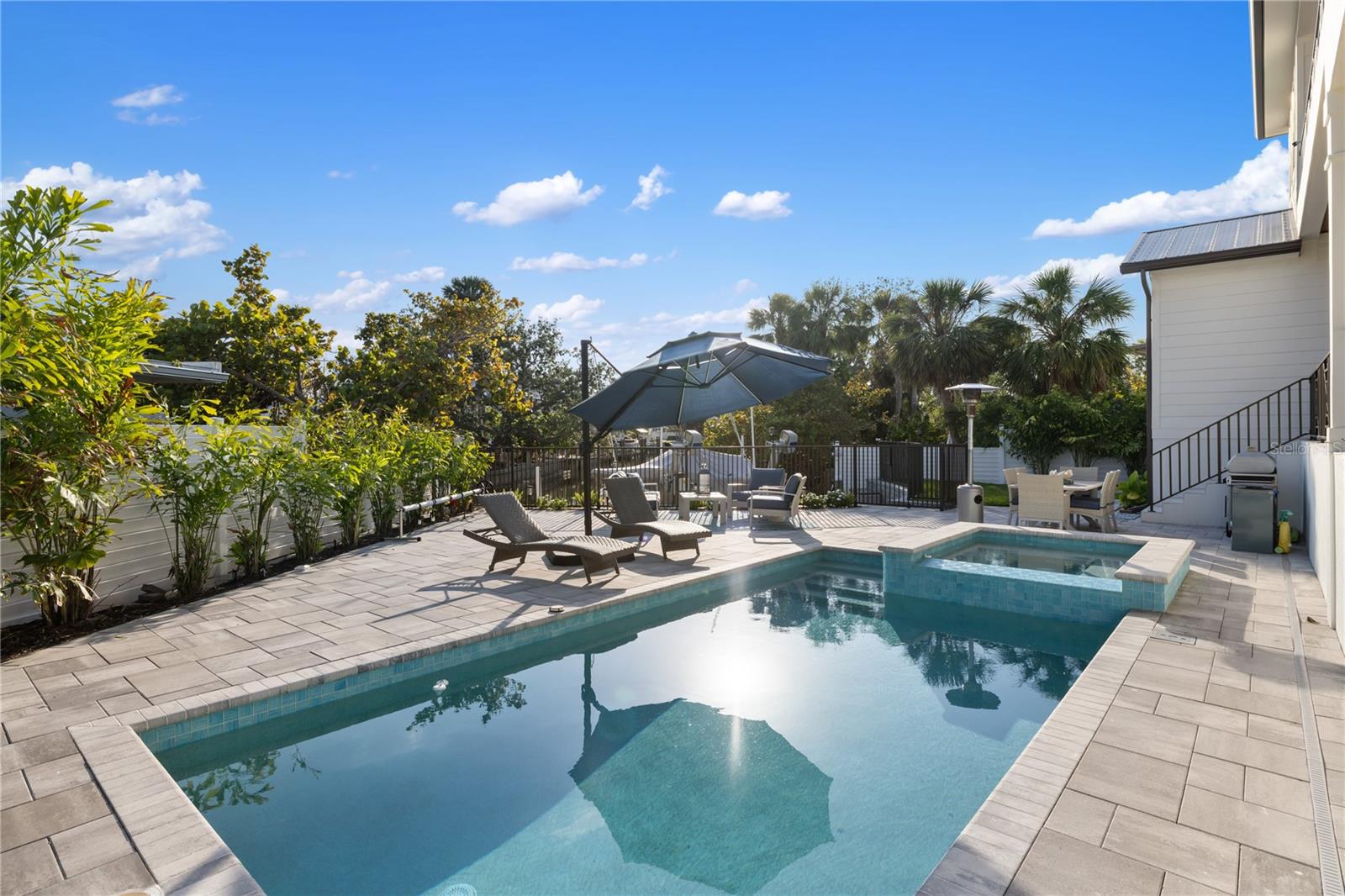 Image 15 of 93 For 4634 Higel Avenue