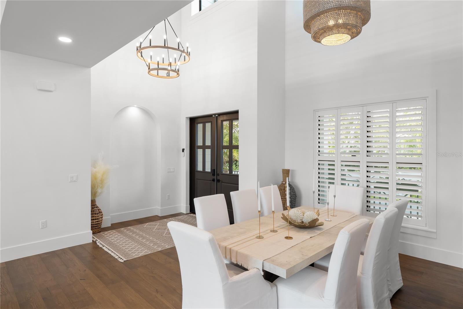 Image 25 of 93 For 4634 Higel Avenue