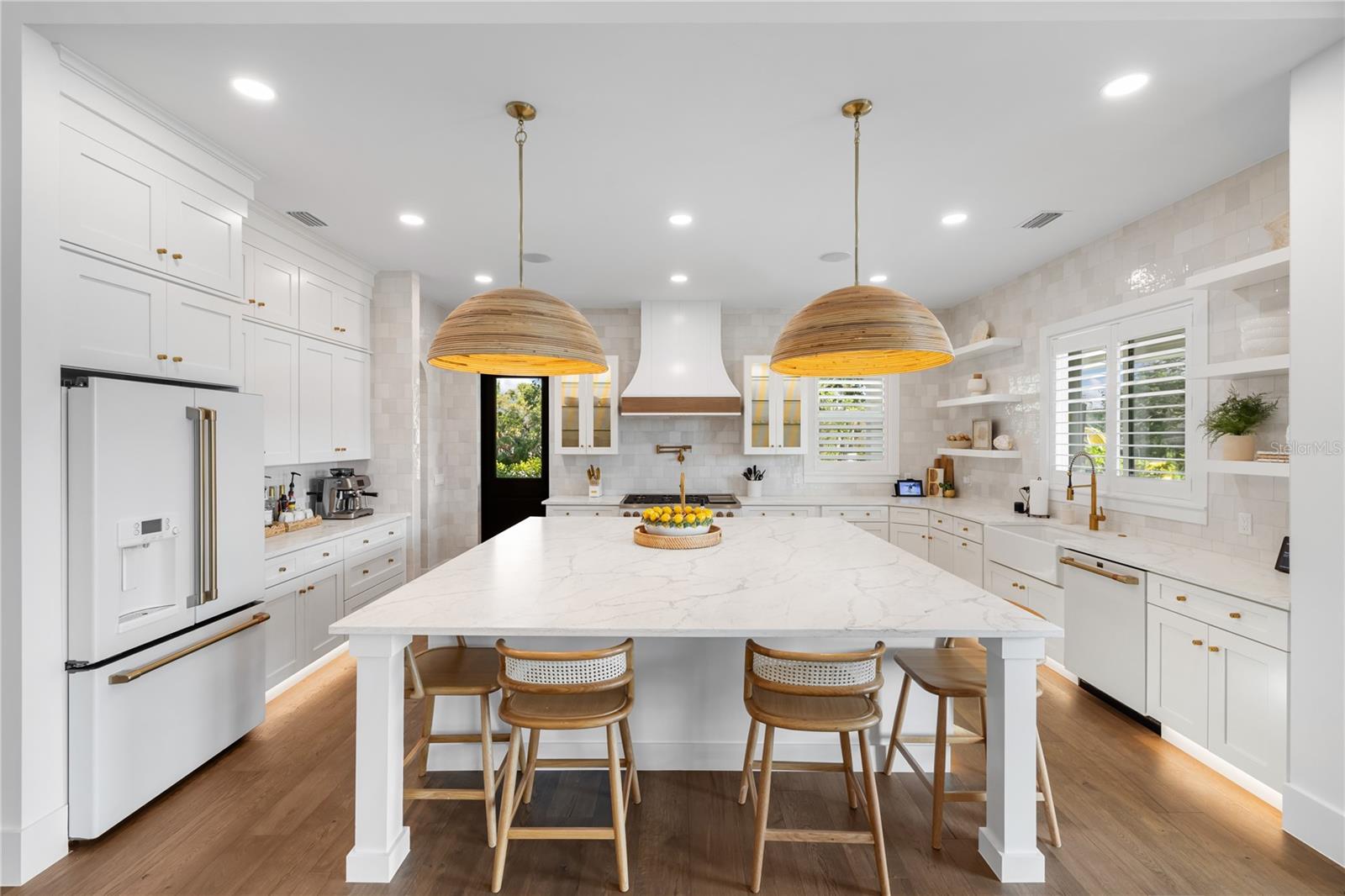 Image 36 of 93 For 4634 Higel Avenue