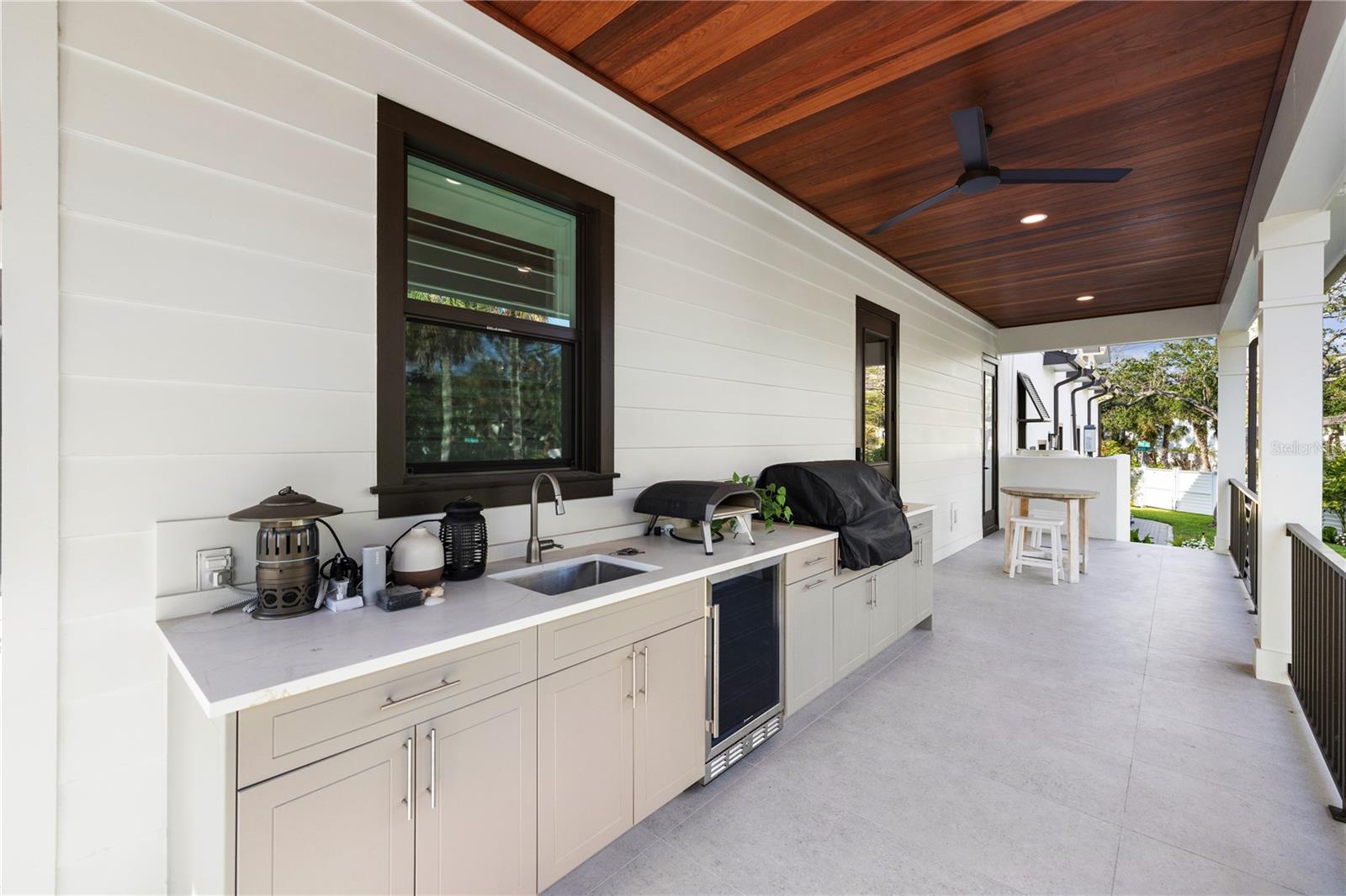 Image 61 of 93 For 4634 Higel Avenue