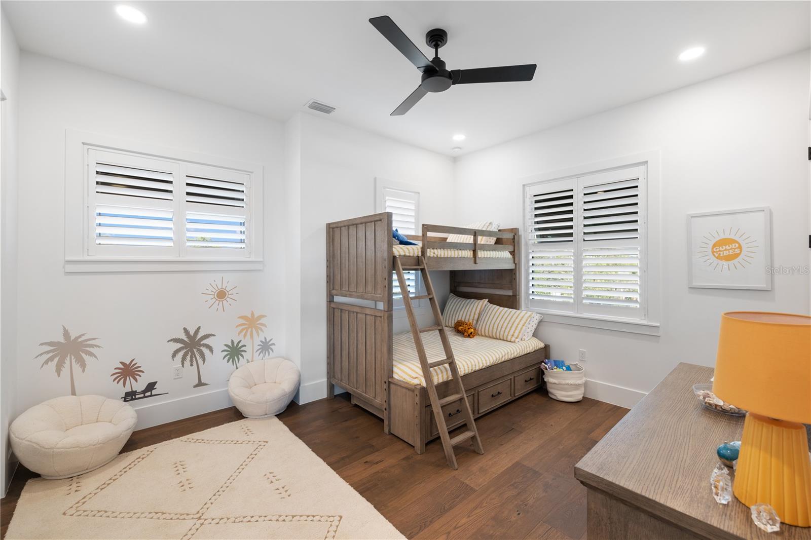 Image 77 of 93 For 4634 Higel Avenue