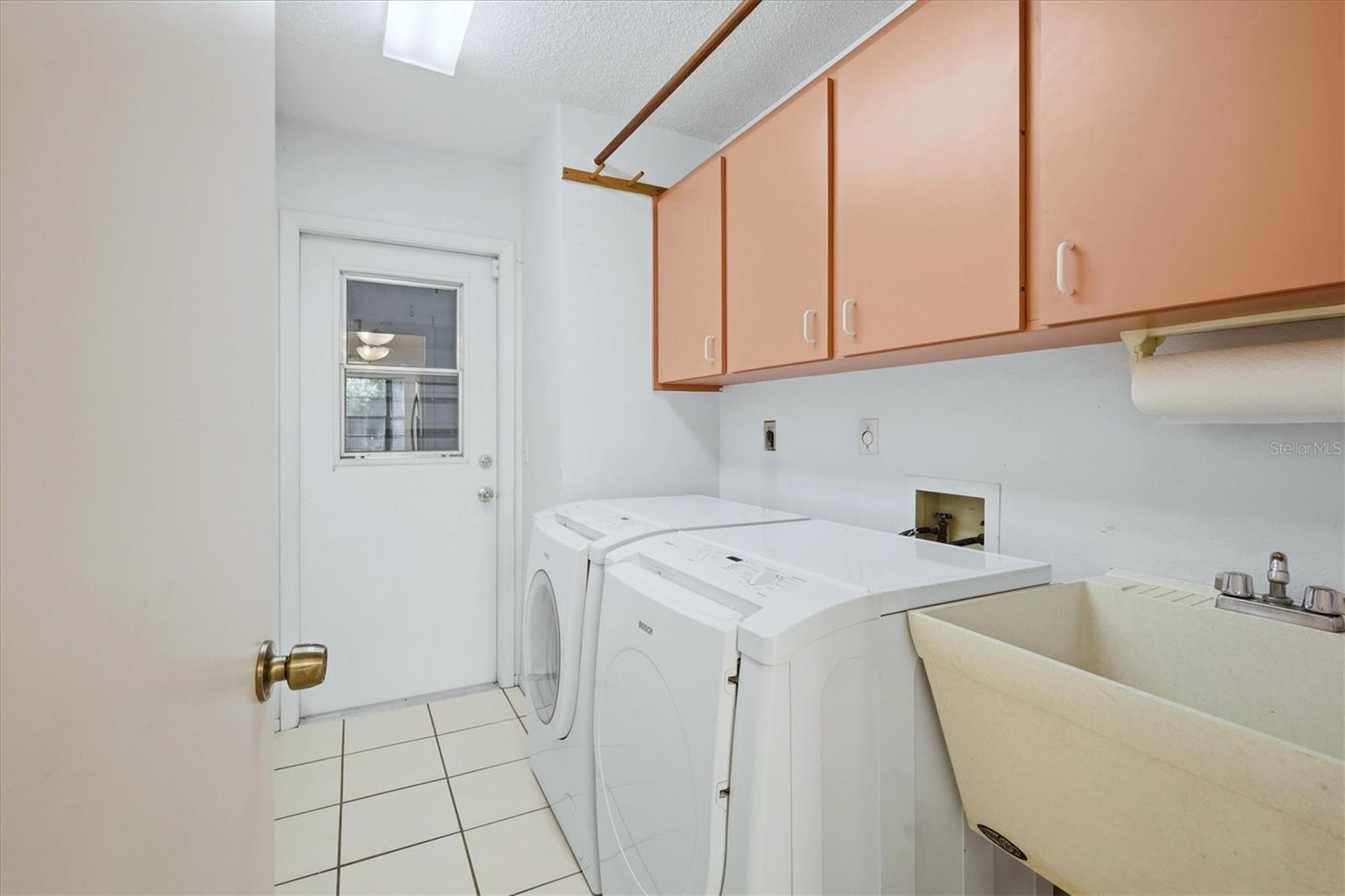 Image 38 of 59 For 2158 Cork Oak Street