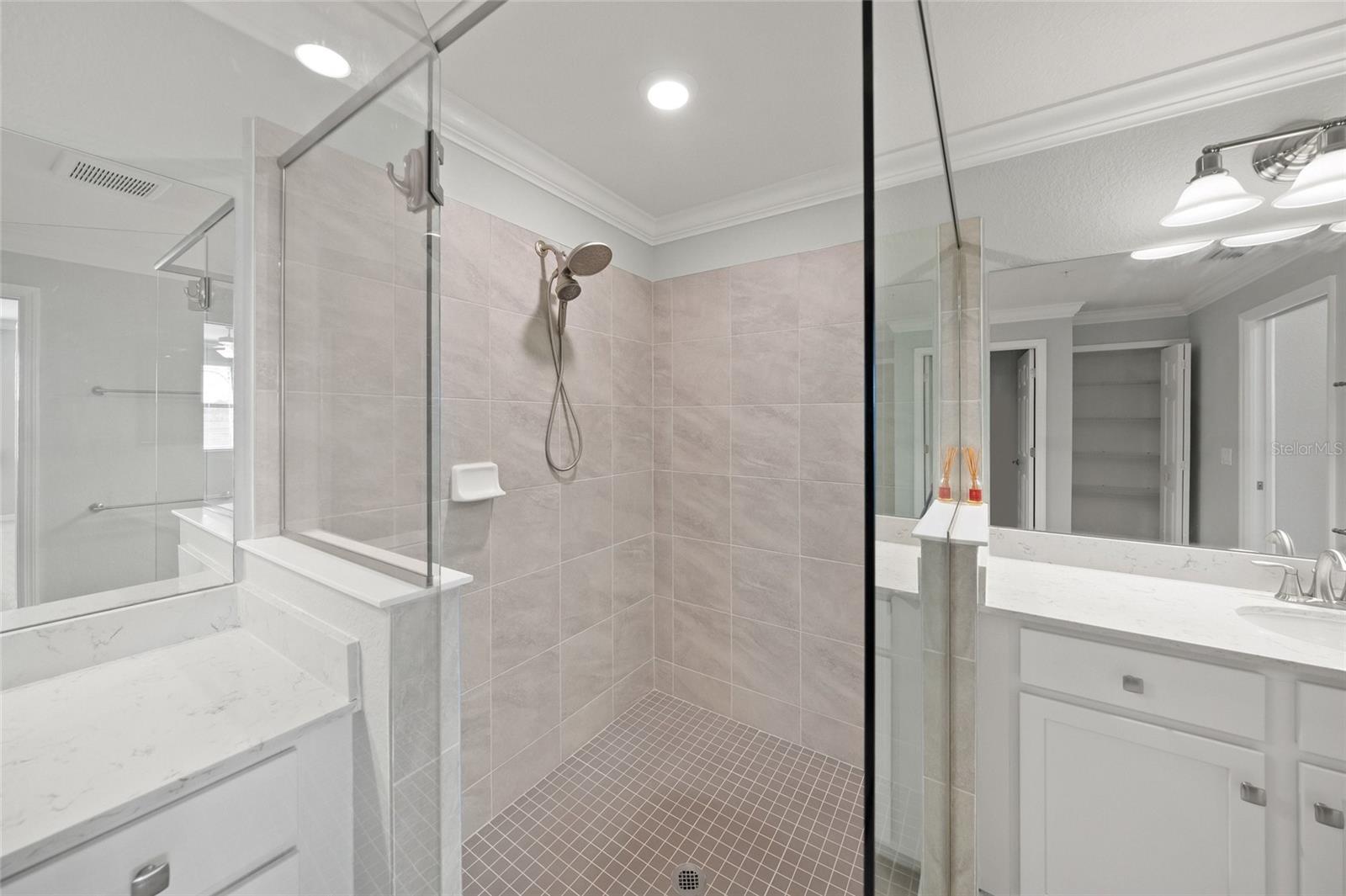 Image 23 of 83 For 10805 Tarflower Drive 102