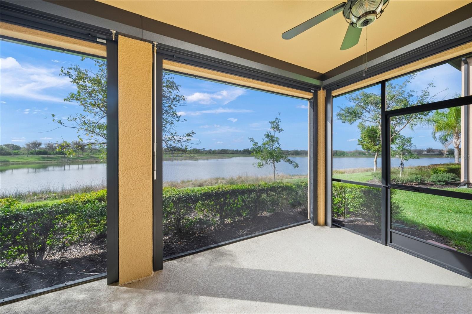 Image 31 of 83 For 10805 Tarflower Drive 102