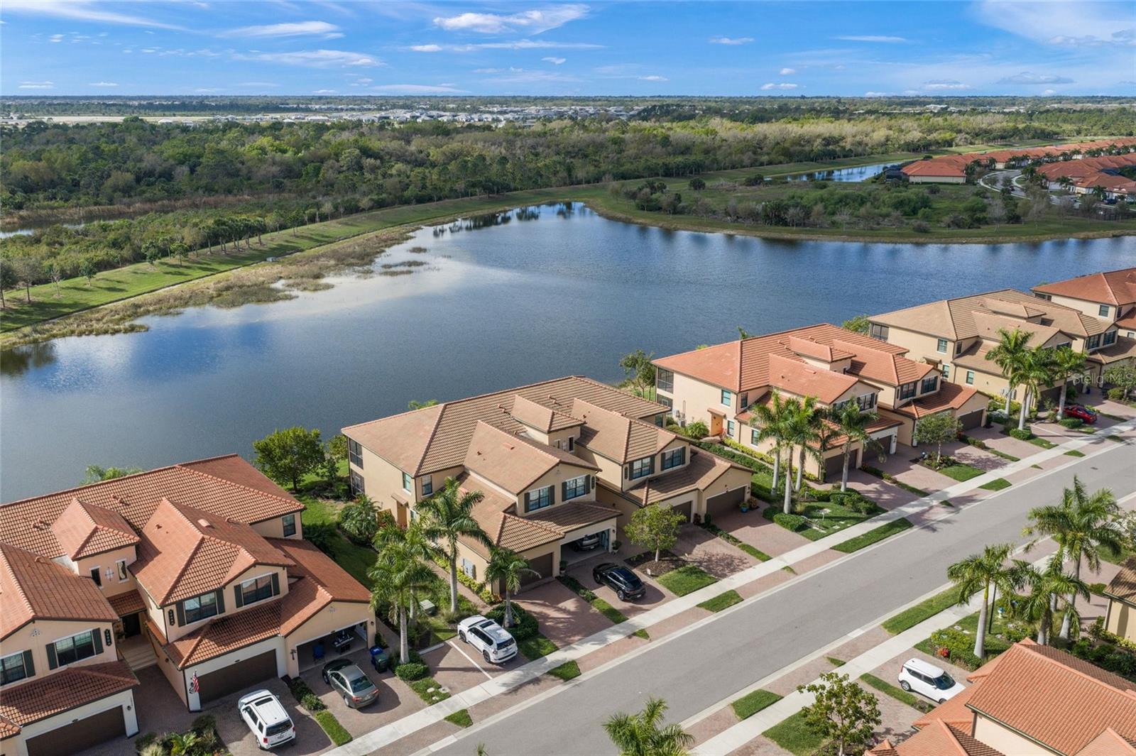 Image 46 of 83 For 10805 Tarflower Drive 102