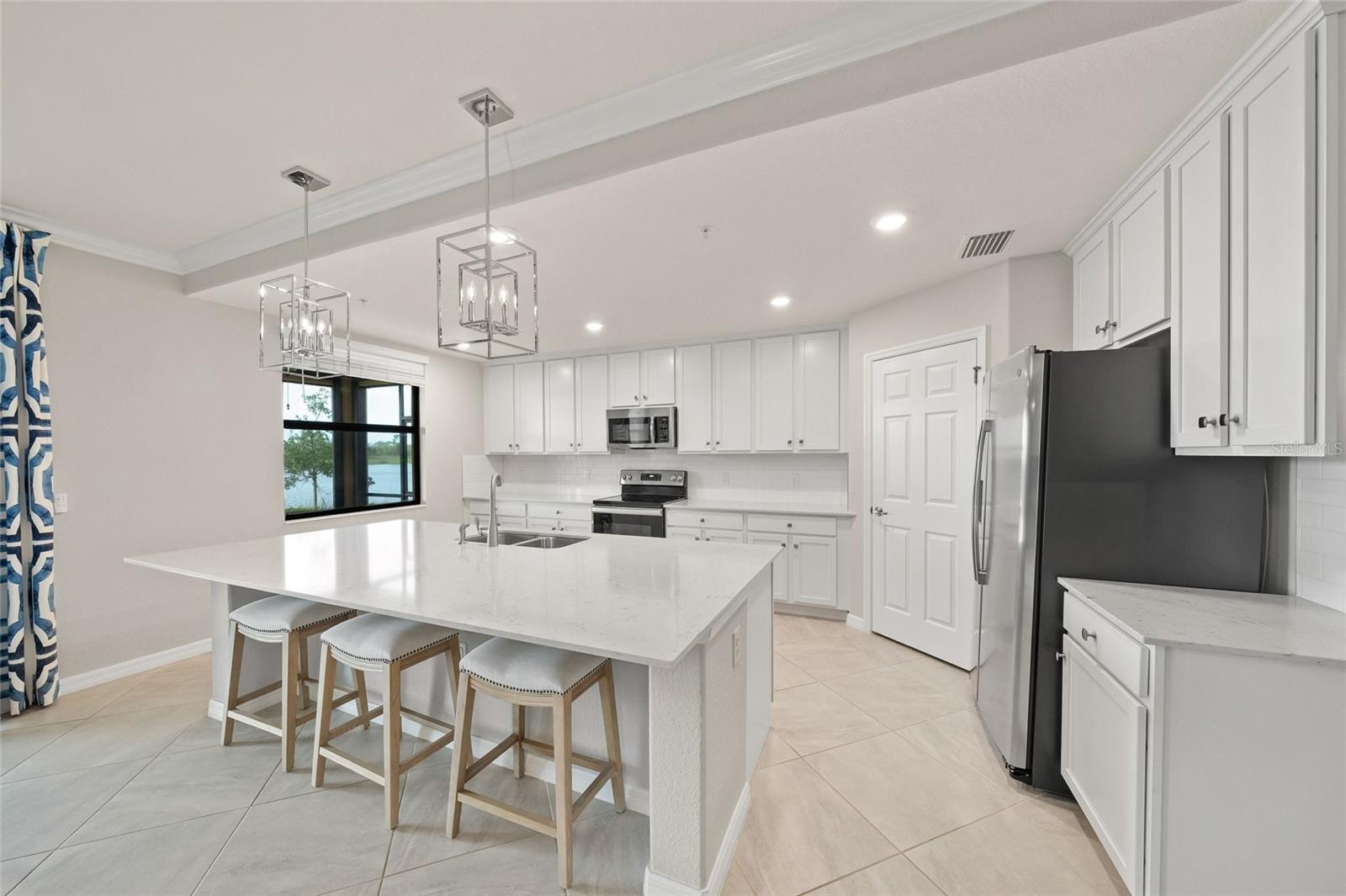 Image 8 of 83 For 10805 Tarflower Drive 102