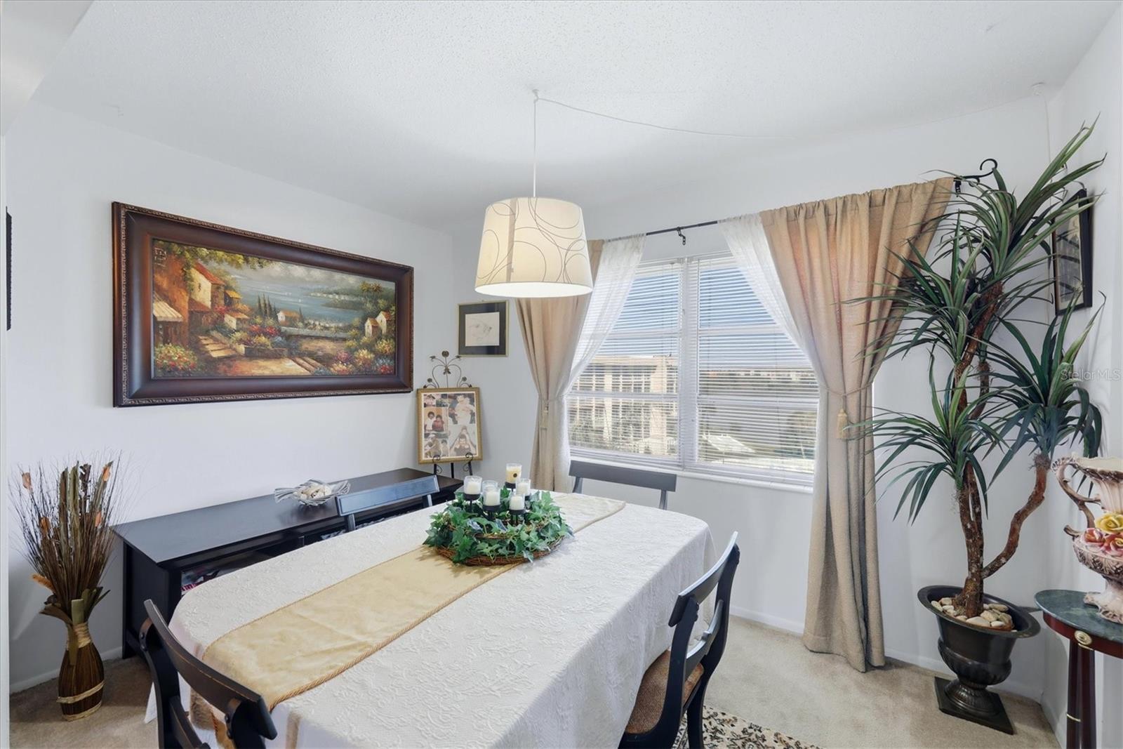 Image 10 of 23 For 4137 Lake Bayshore Drive C505