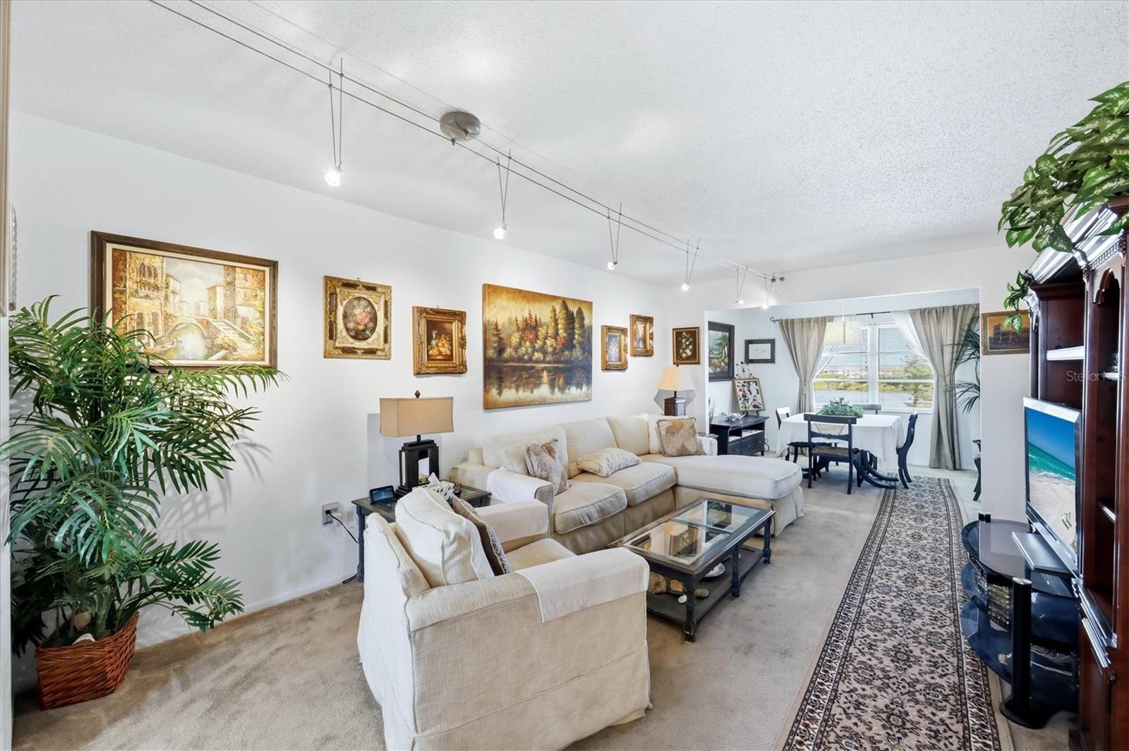 Image 5 of 23 For 4137 Lake Bayshore Drive C505