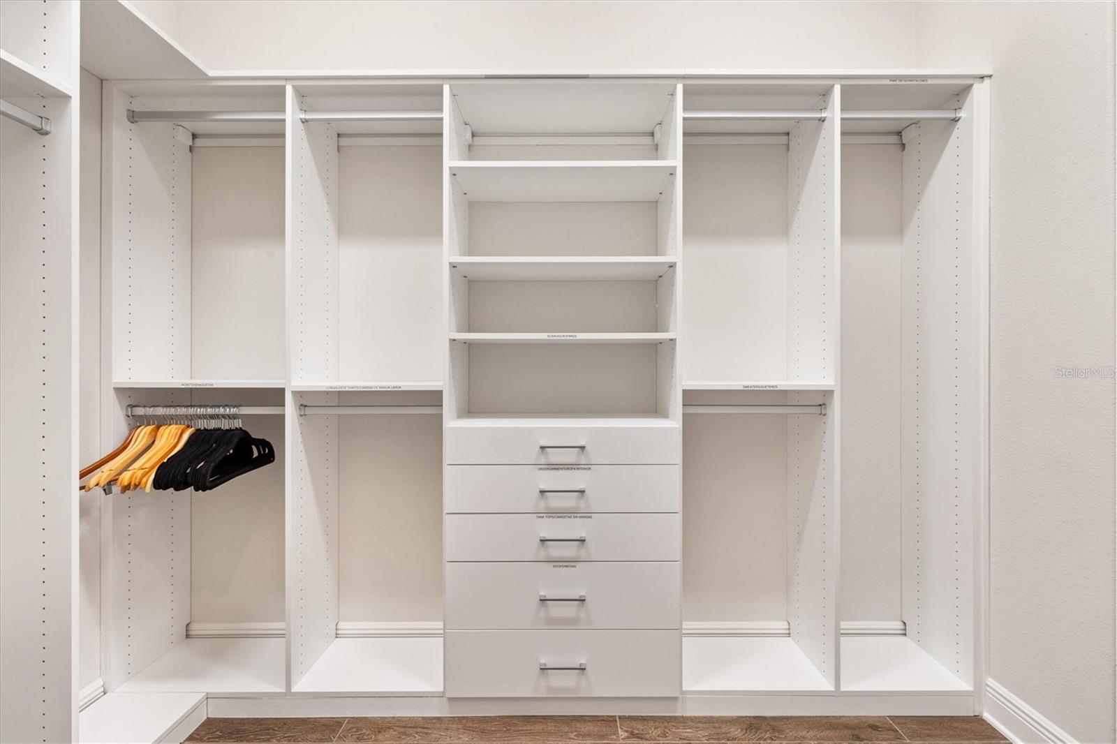 Image 29 of 53 For 683 Krietemeyer Path