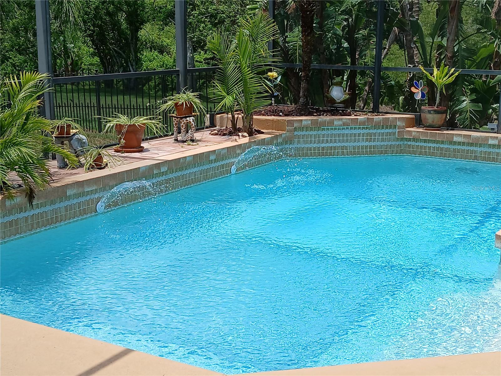 Image 23 of 49 For 6631 63rd Terrace E