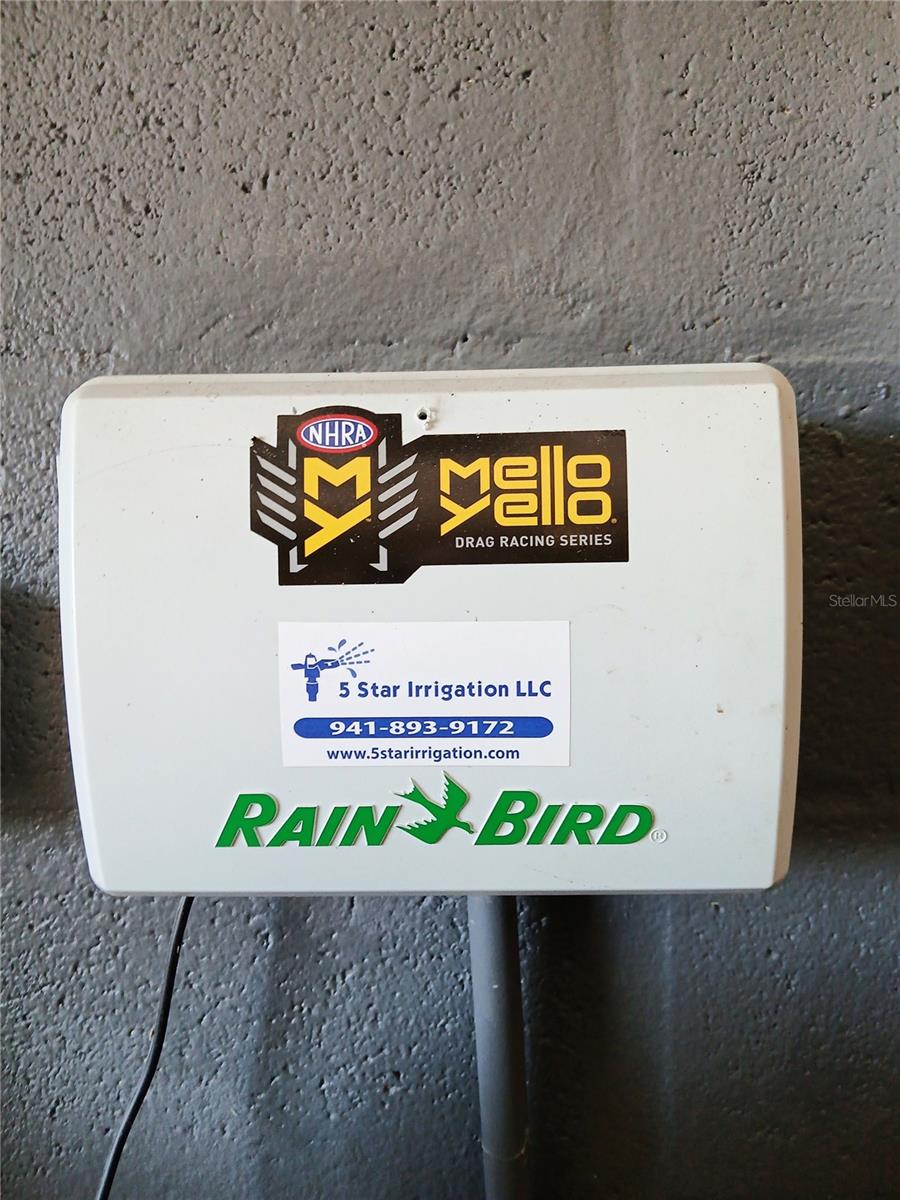 Image 38 of 49 For 6631 63rd Terrace E