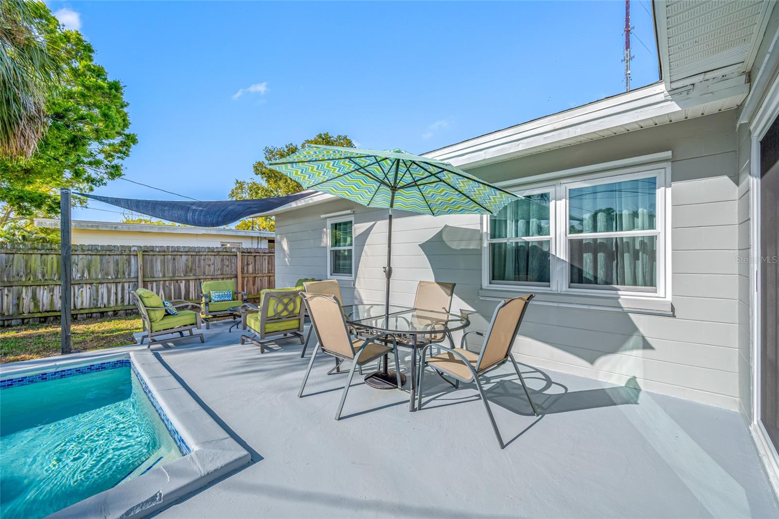 Image 10 of 50 For 8335 Robin Road