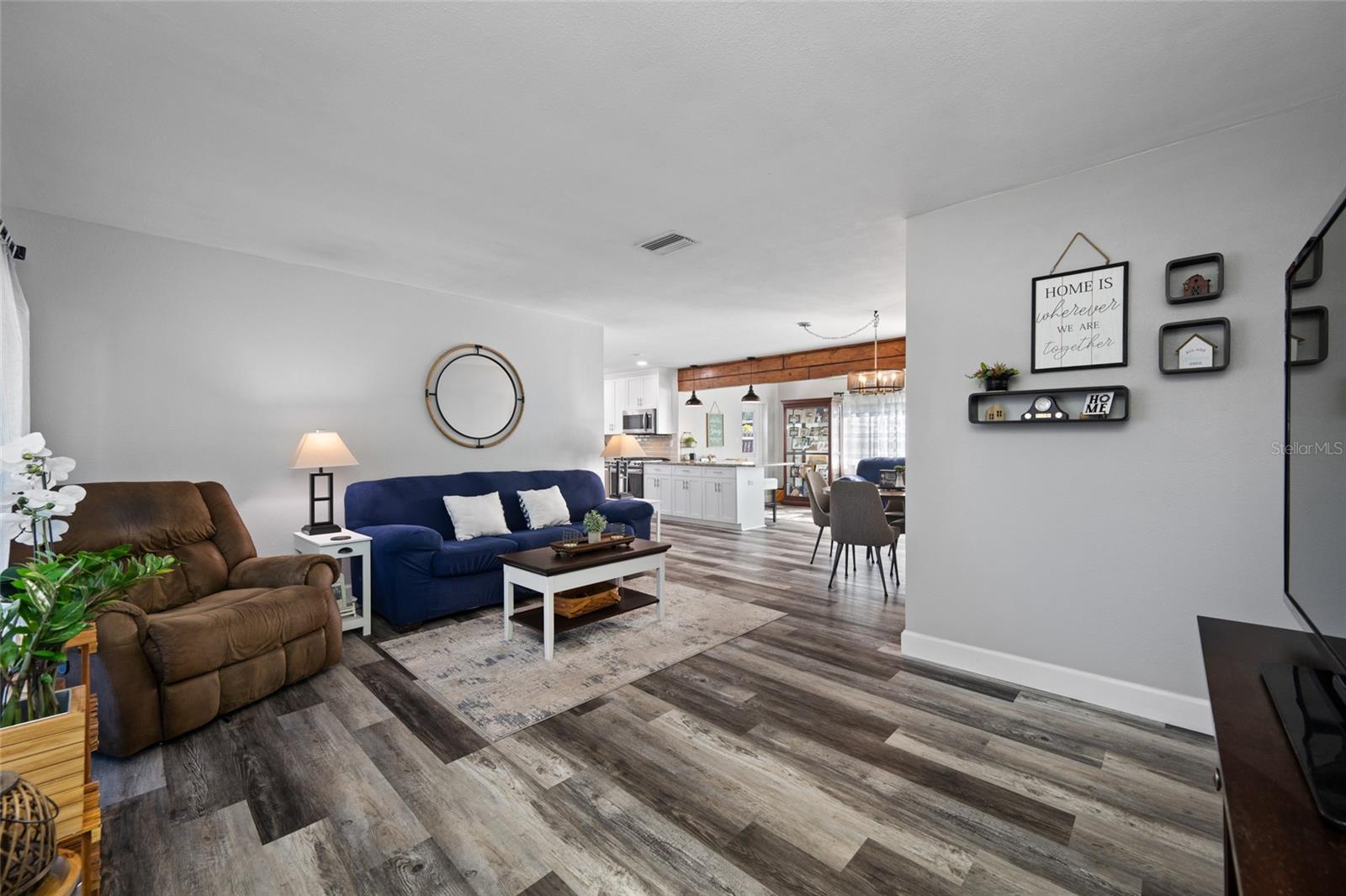 Image 14 of 50 For 8335 Robin Road