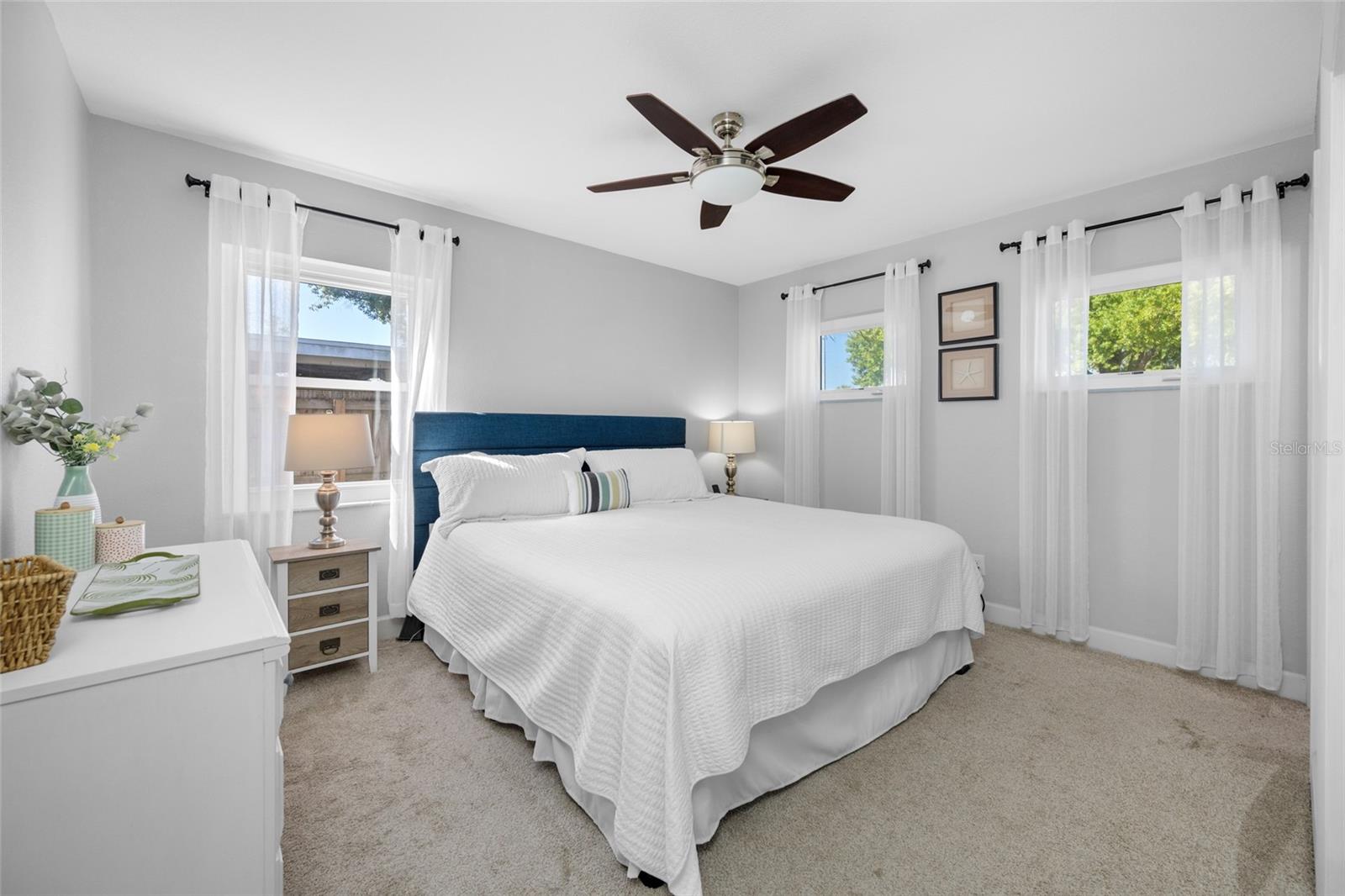 Image 28 of 50 For 8335 Robin Road