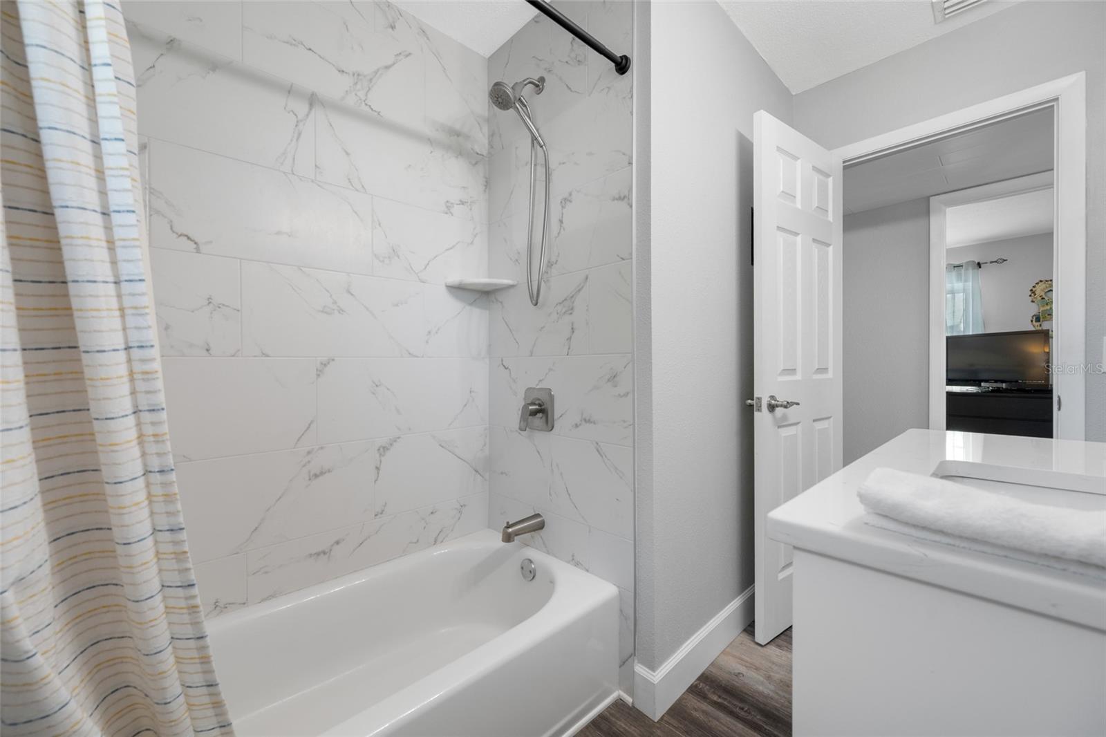 Image 38 of 50 For 8335 Robin Road