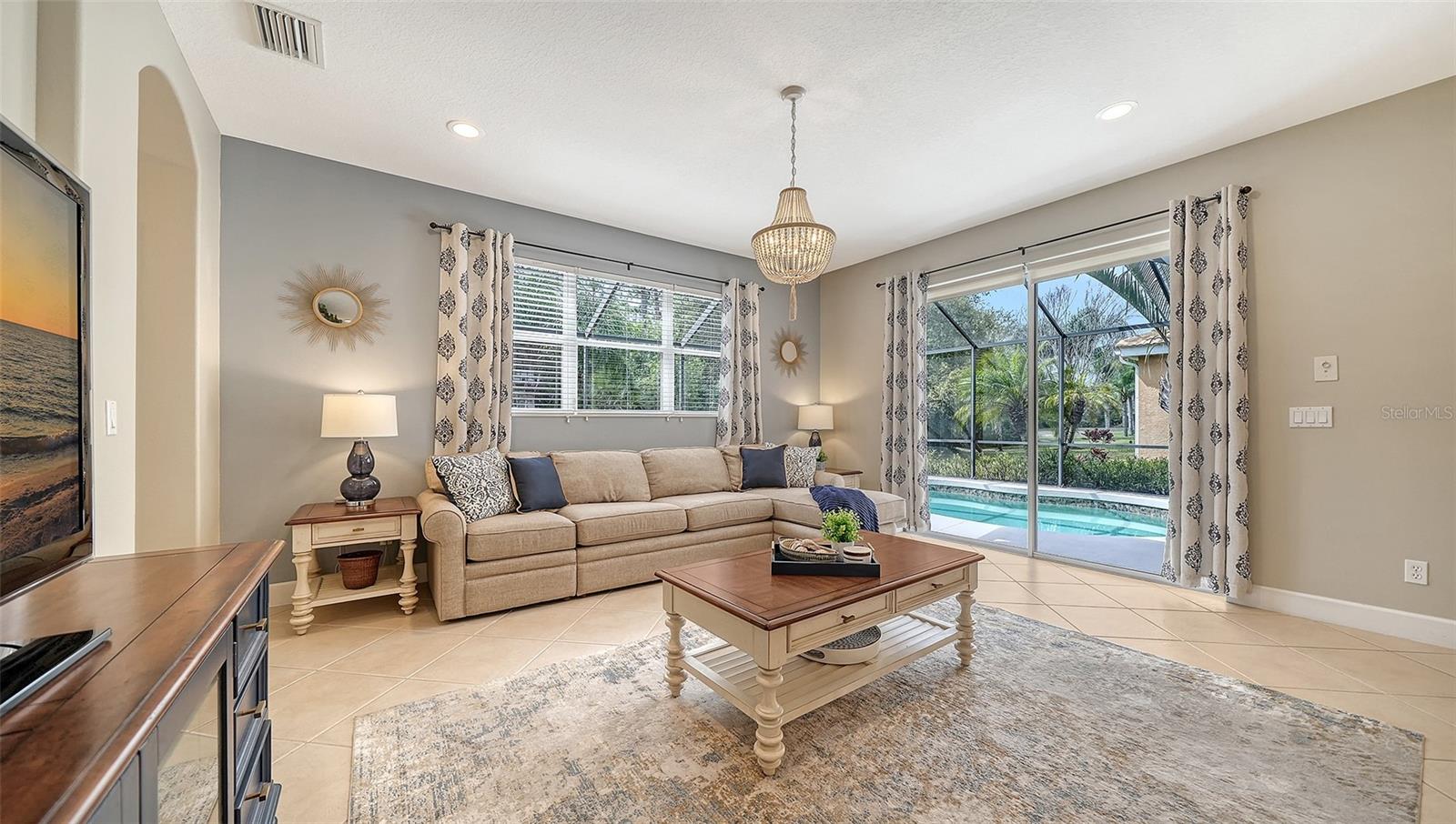 Image 21 of 64 For 11862 Granite Woods Loop