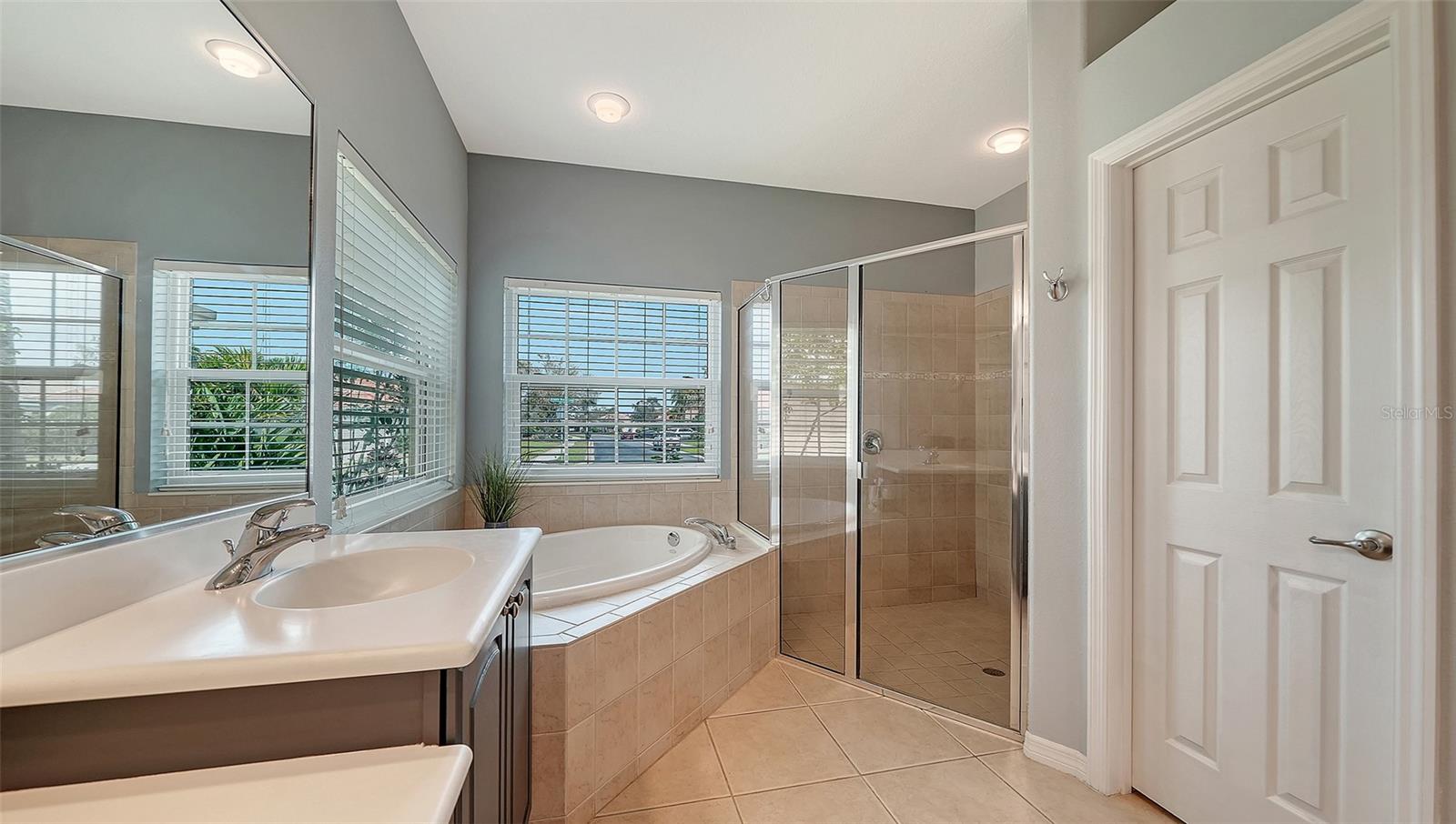 Image 28 of 64 For 11862 Granite Woods Loop