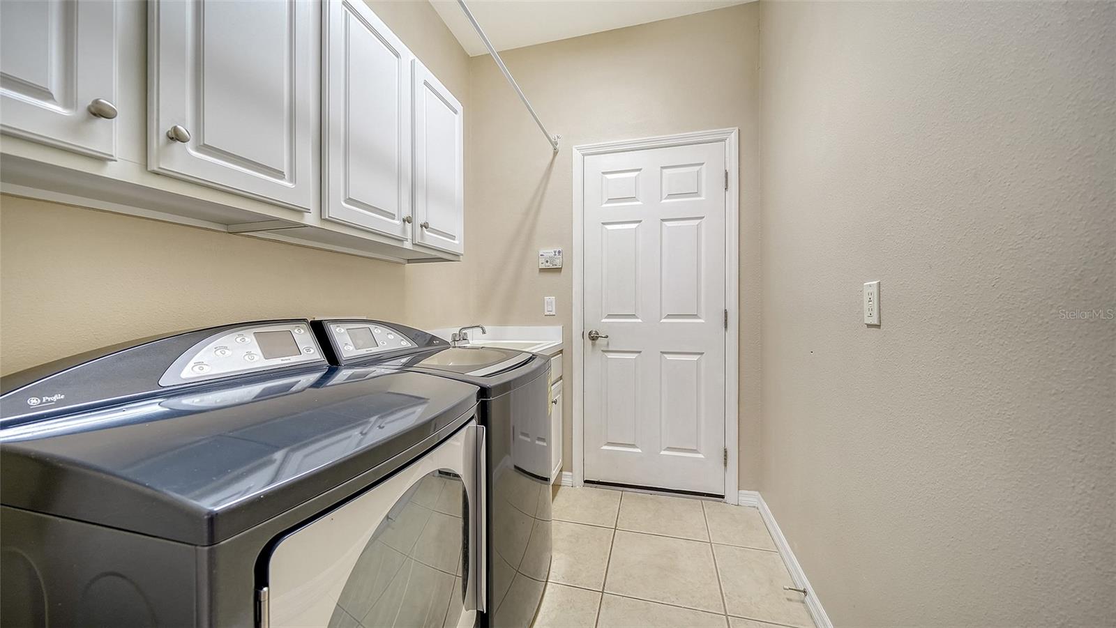 Image 36 of 64 For 11862 Granite Woods Loop