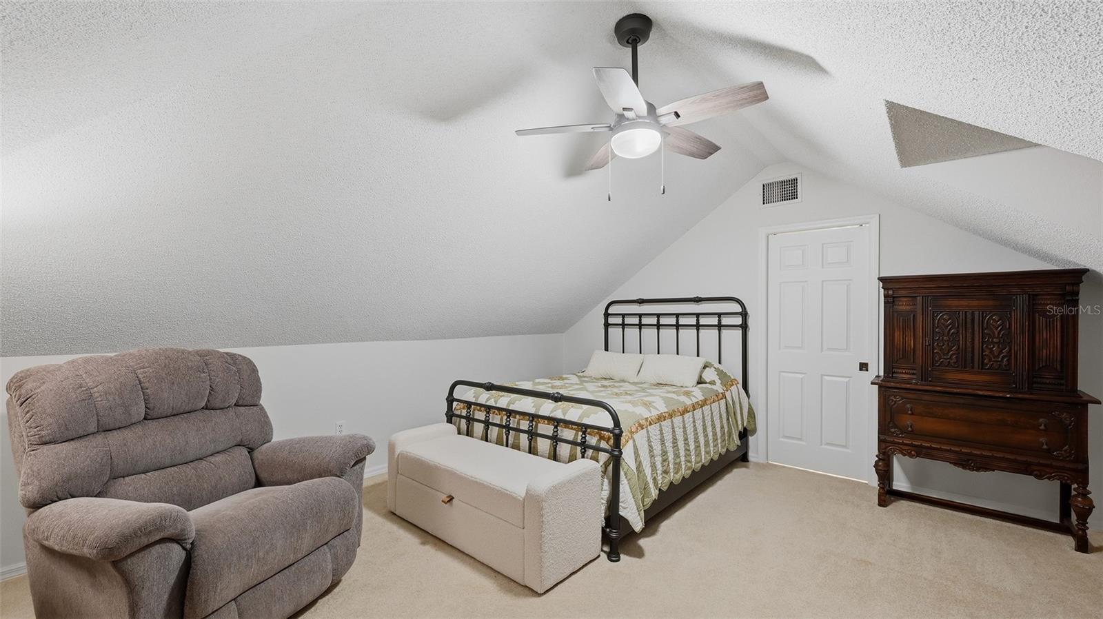 Image 12 of 27 For 4504 Citation Lane C