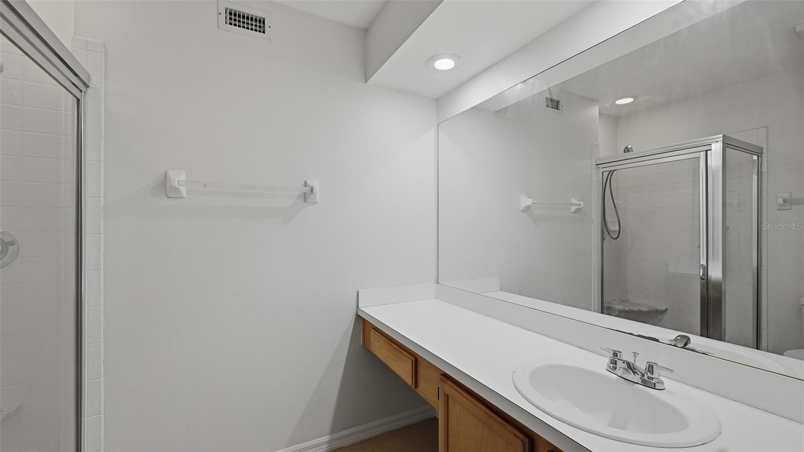 Image 19 of 27 For 4504 Citation Lane C