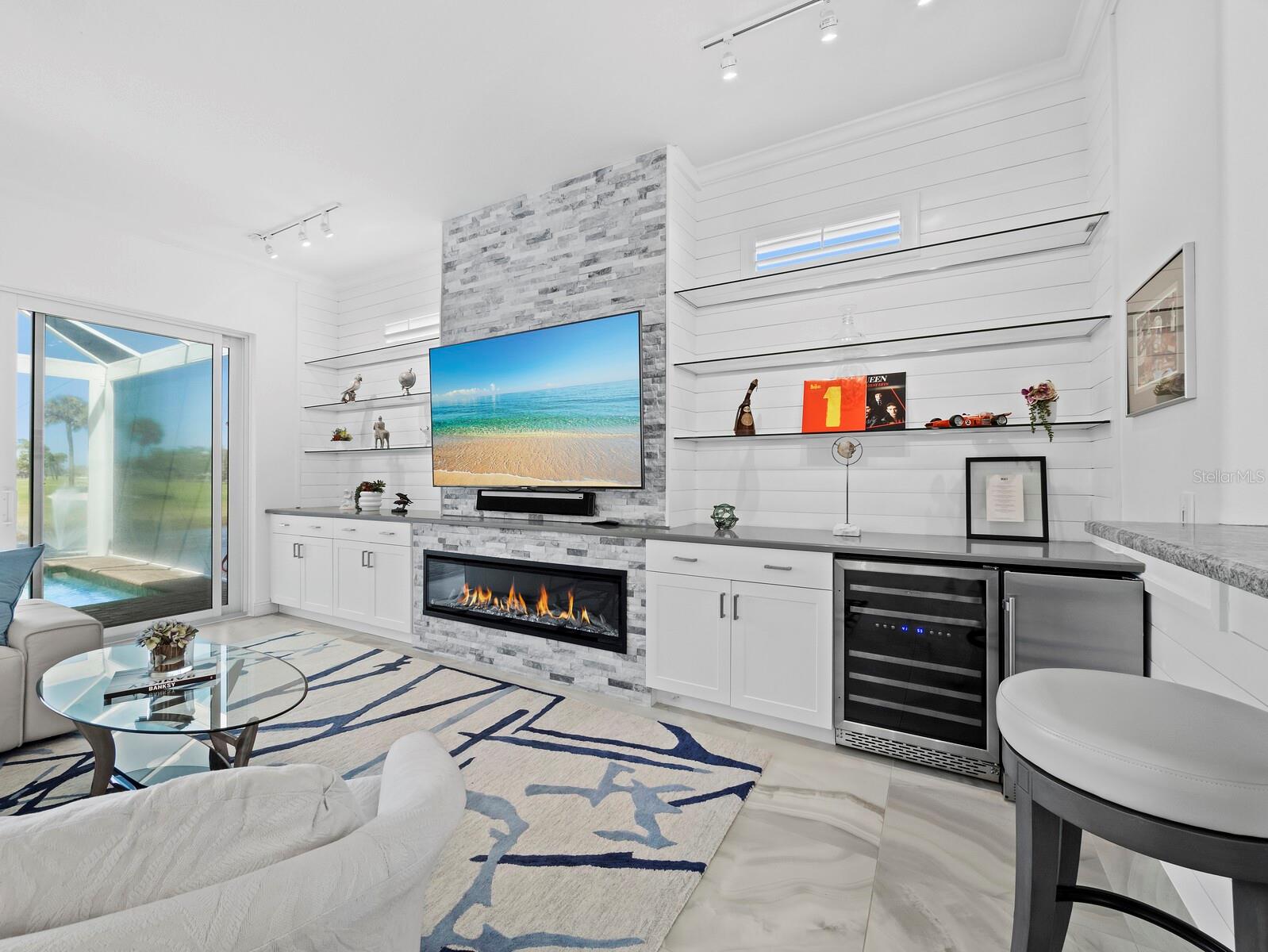 Image 11 of 47 For 1914 Harbour Links Circle 10