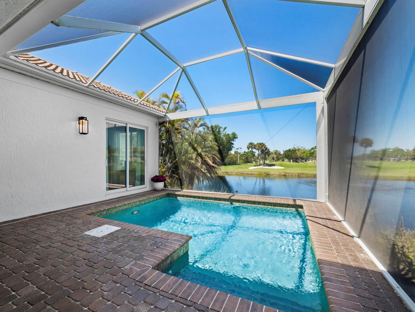 Image 14 of 47 For 1914 Harbour Links Circle 10